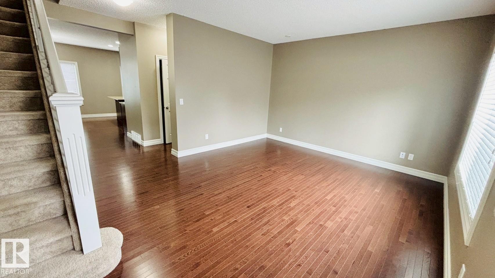 16 2003 Rabbit Hill Road Nw, Edmonton, AB - Indoor Photo Showing Other Room