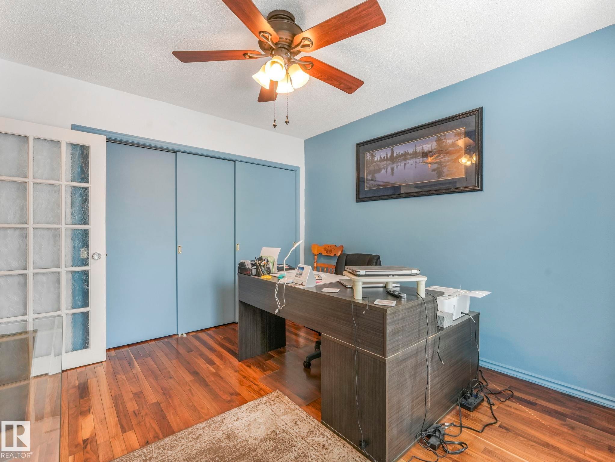 7653 91 Avenue, Edmonton, AB - Indoor Photo Showing Office