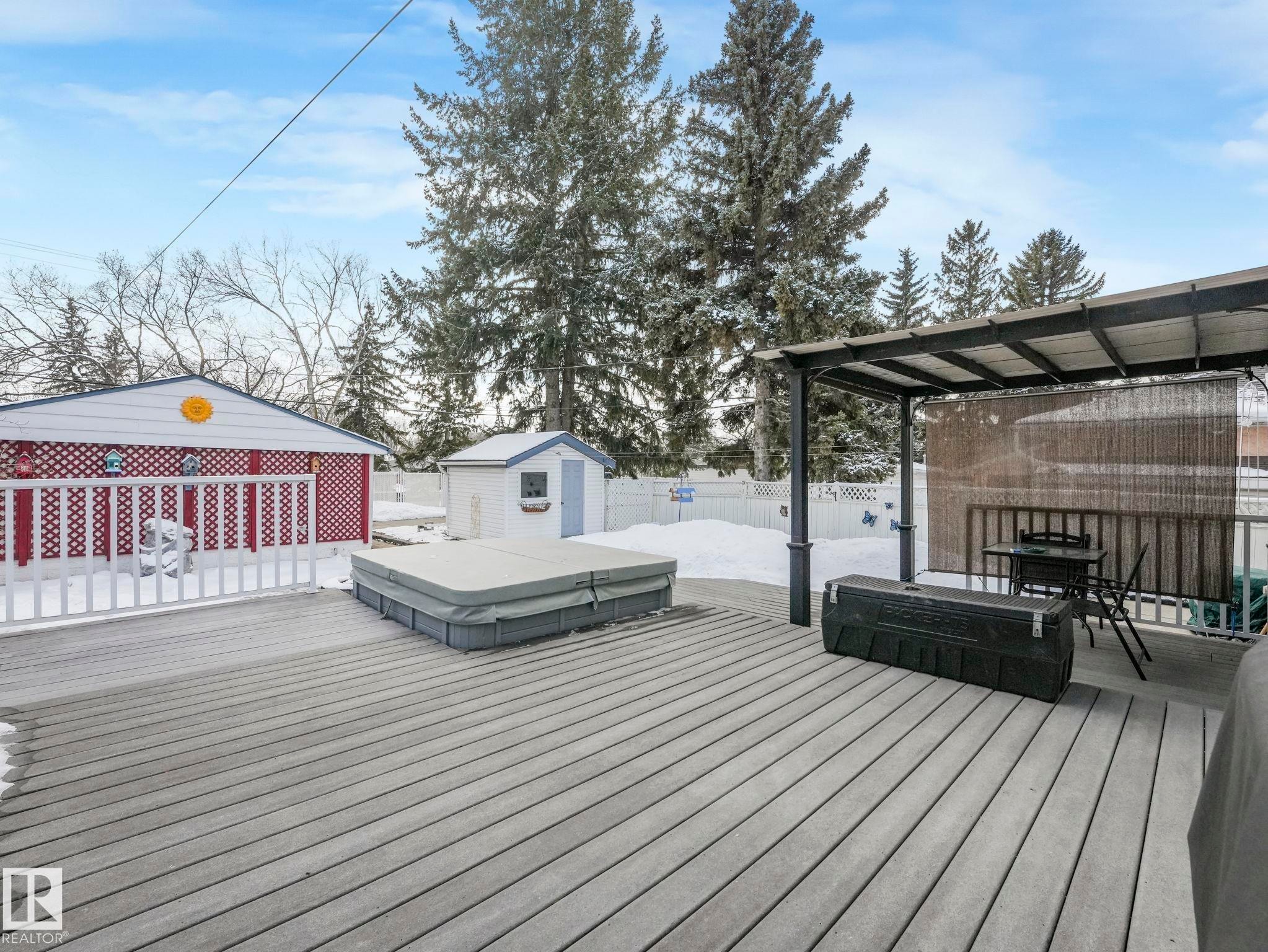 7653 91 Avenue, Edmonton, AB - Outdoor With Deck Patio Veranda With Exterior