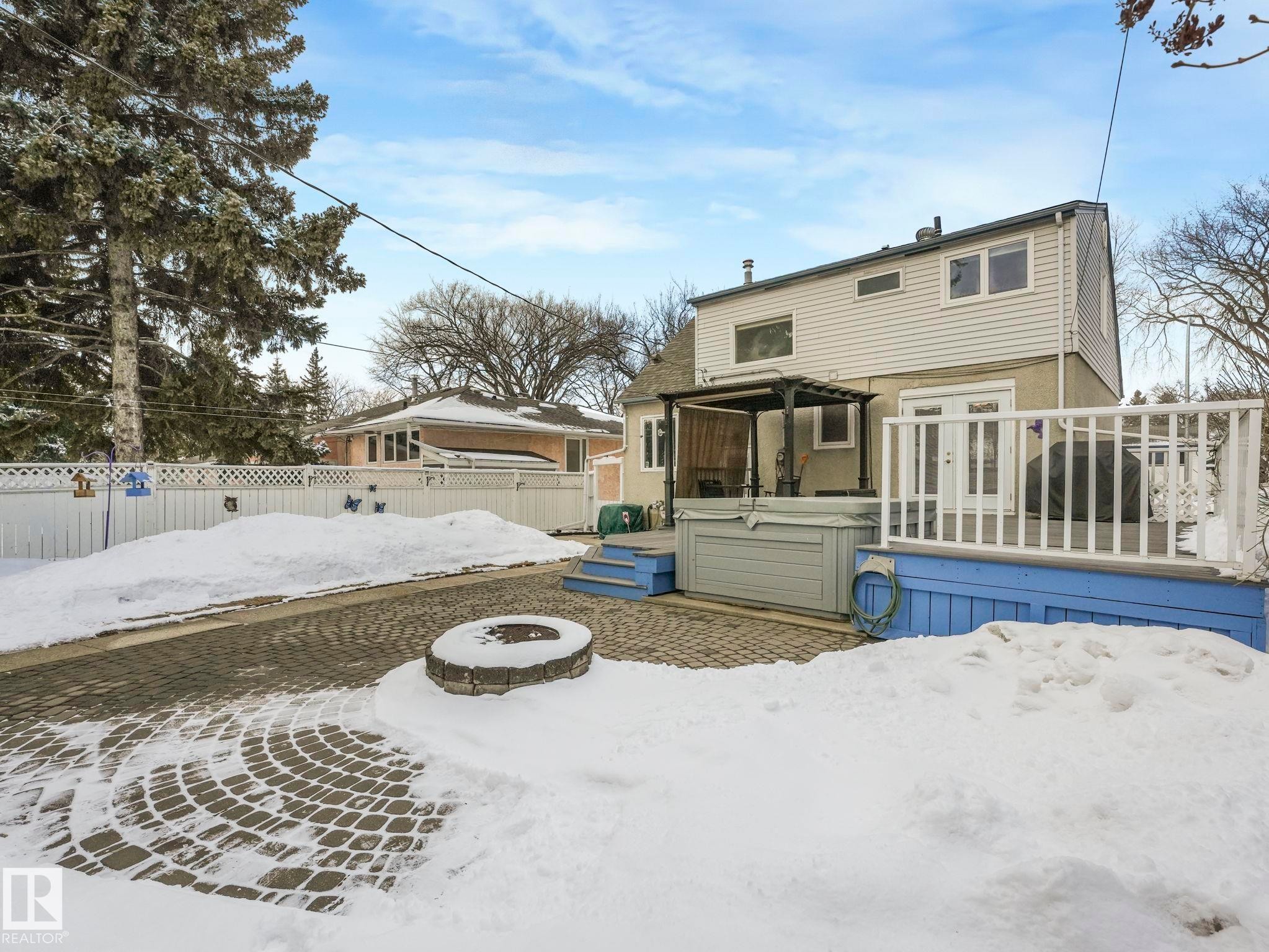 7653 91 Avenue, Edmonton, AB - Outdoor