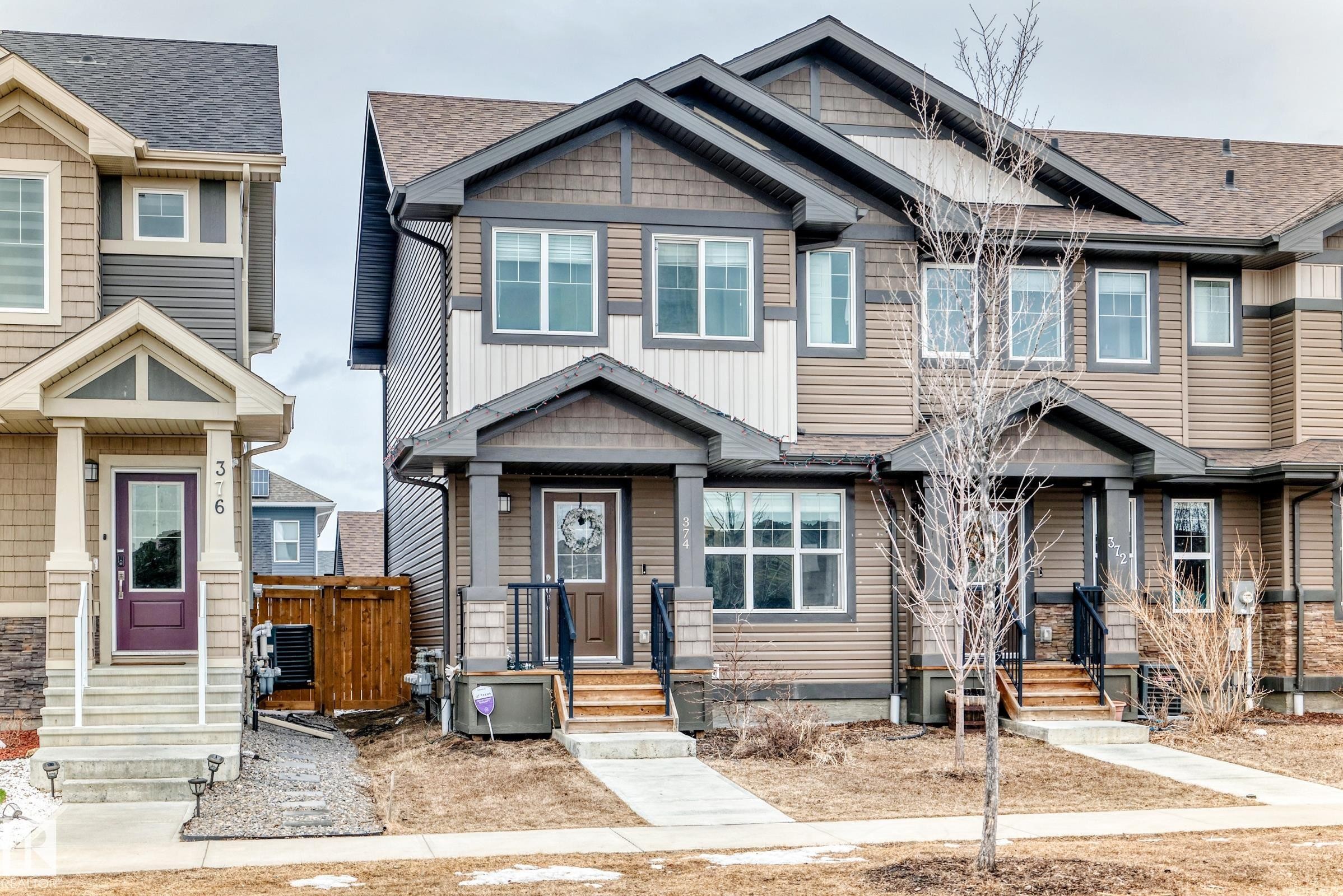374 Crystallina Nera Drive Nw, Edmonton, AB - Outdoor With Facade