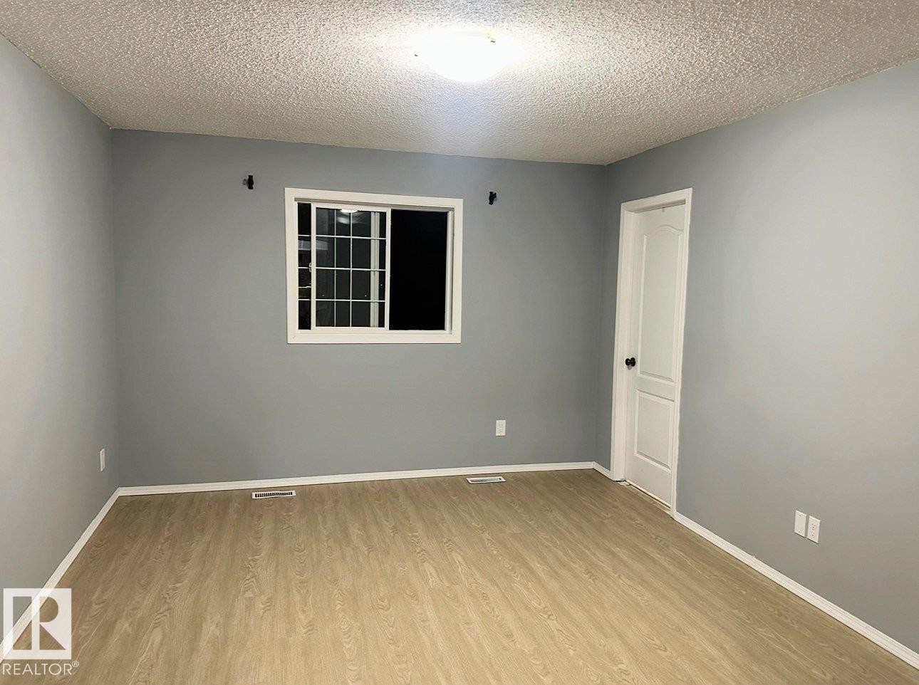 1750 Tomlinson Common, Edmonton, AB - Indoor Photo Showing Other Room