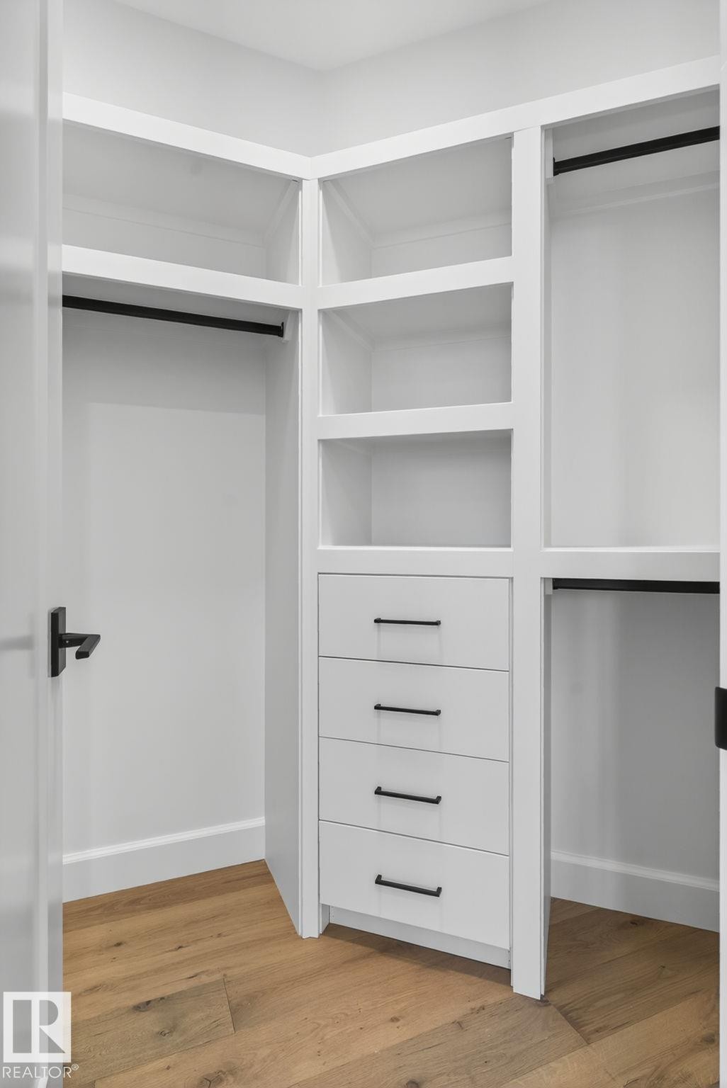 4706 Knight Close, Edmonton, AB - Indoor With Storage