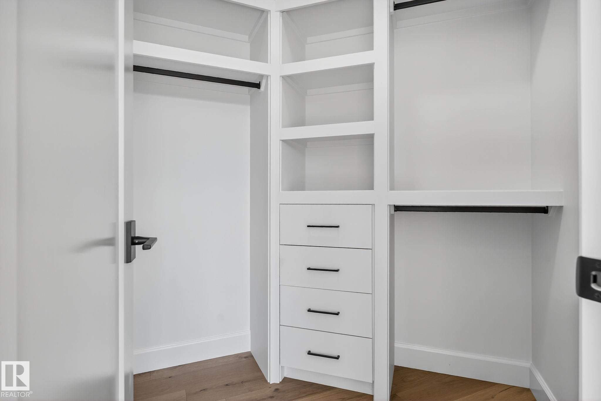 4706 Knight Close, Edmonton, AB - Indoor With Storage