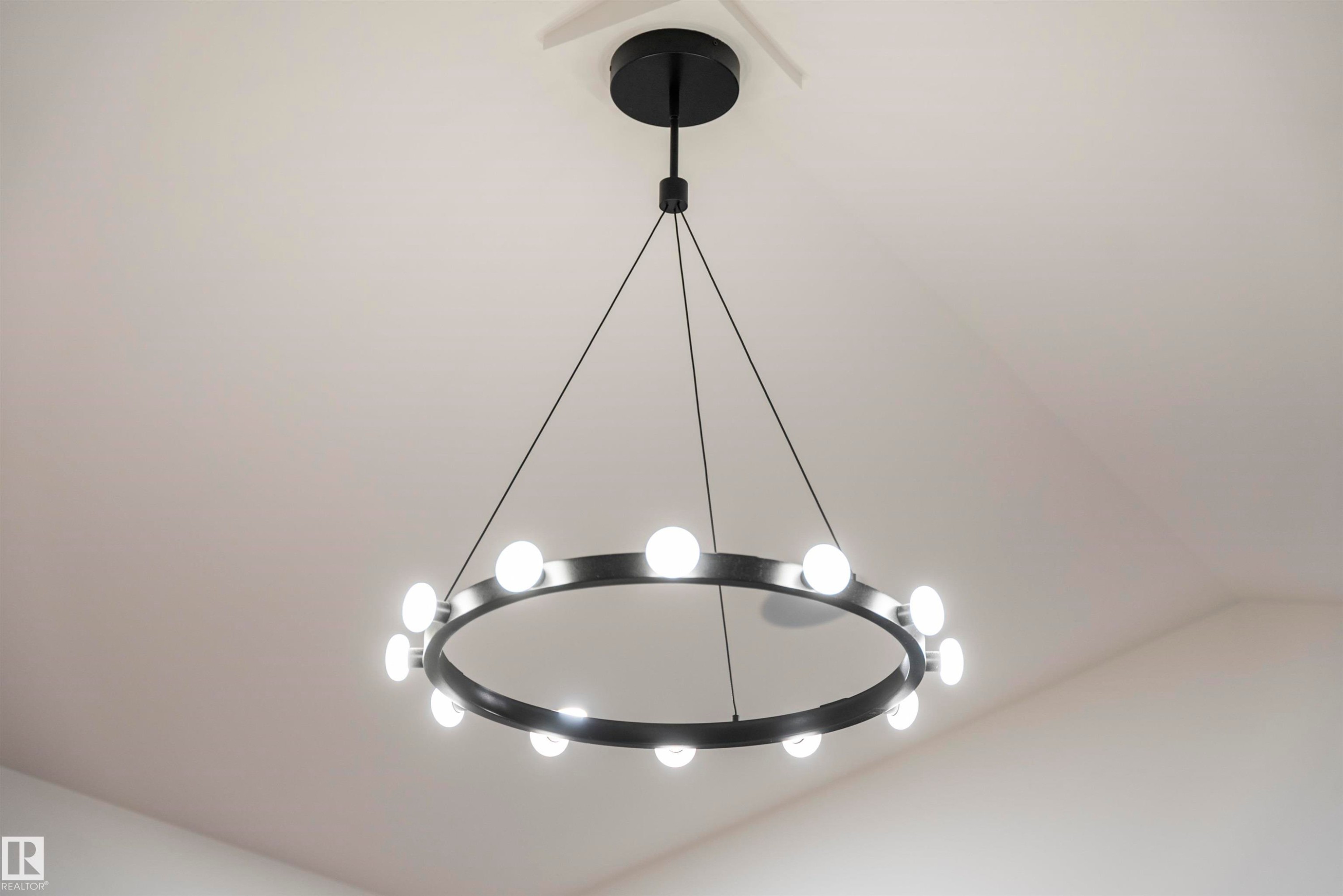 4712 Knight Close, Edmonton, AB - Indoor