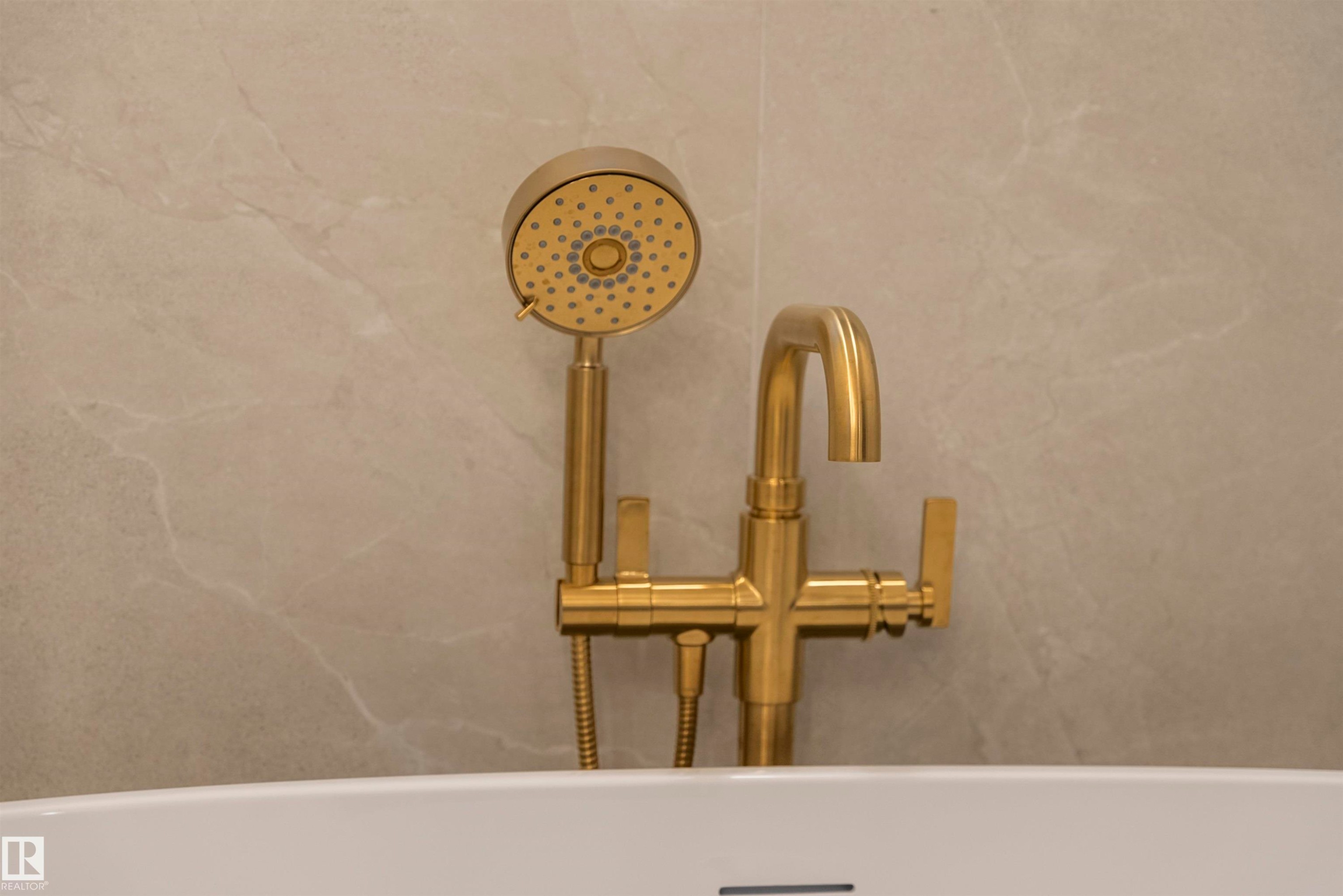 4712 Knight Close, Edmonton, AB -