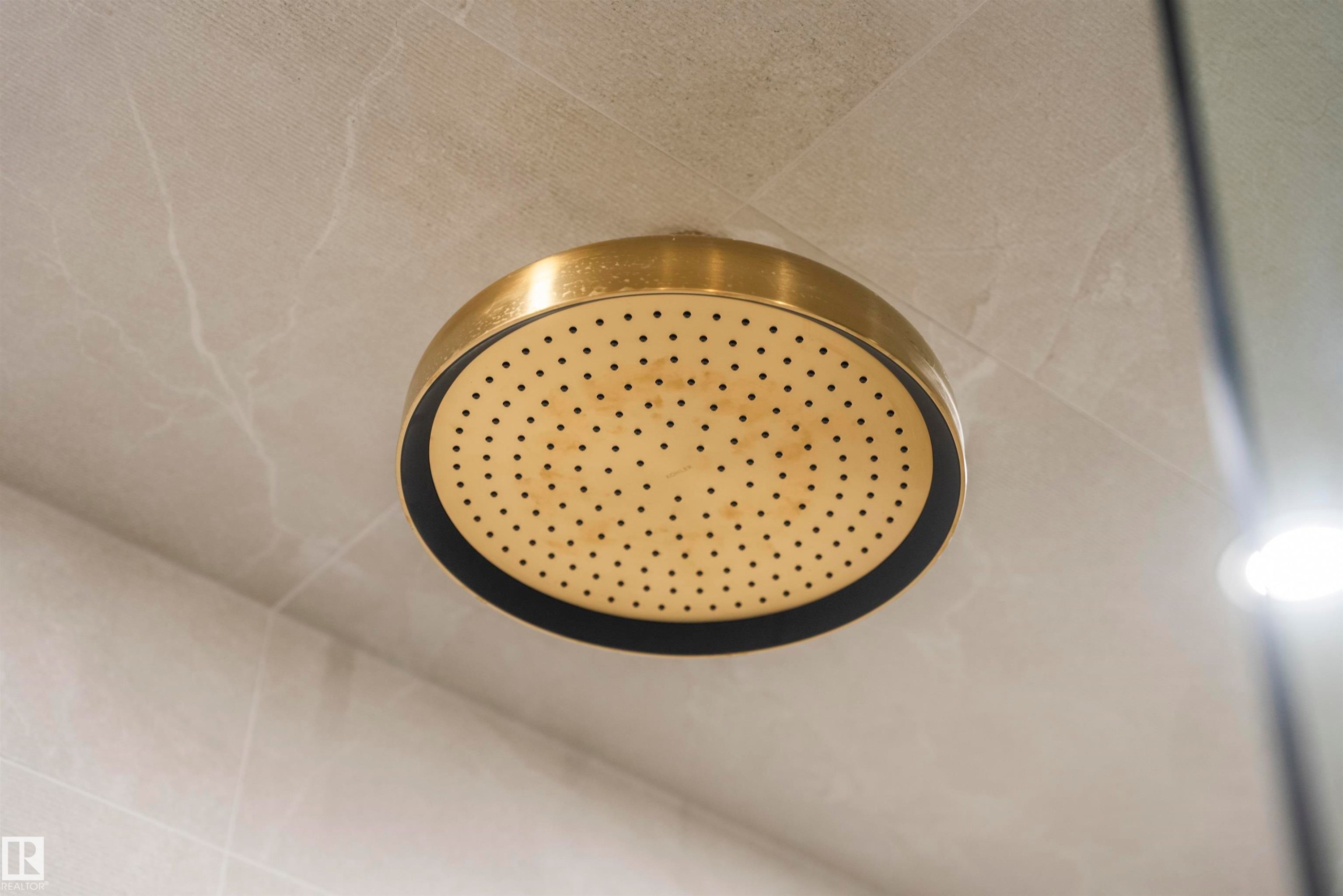 4712 Knight Close, Edmonton, AB - Indoor Photo Showing Other Room