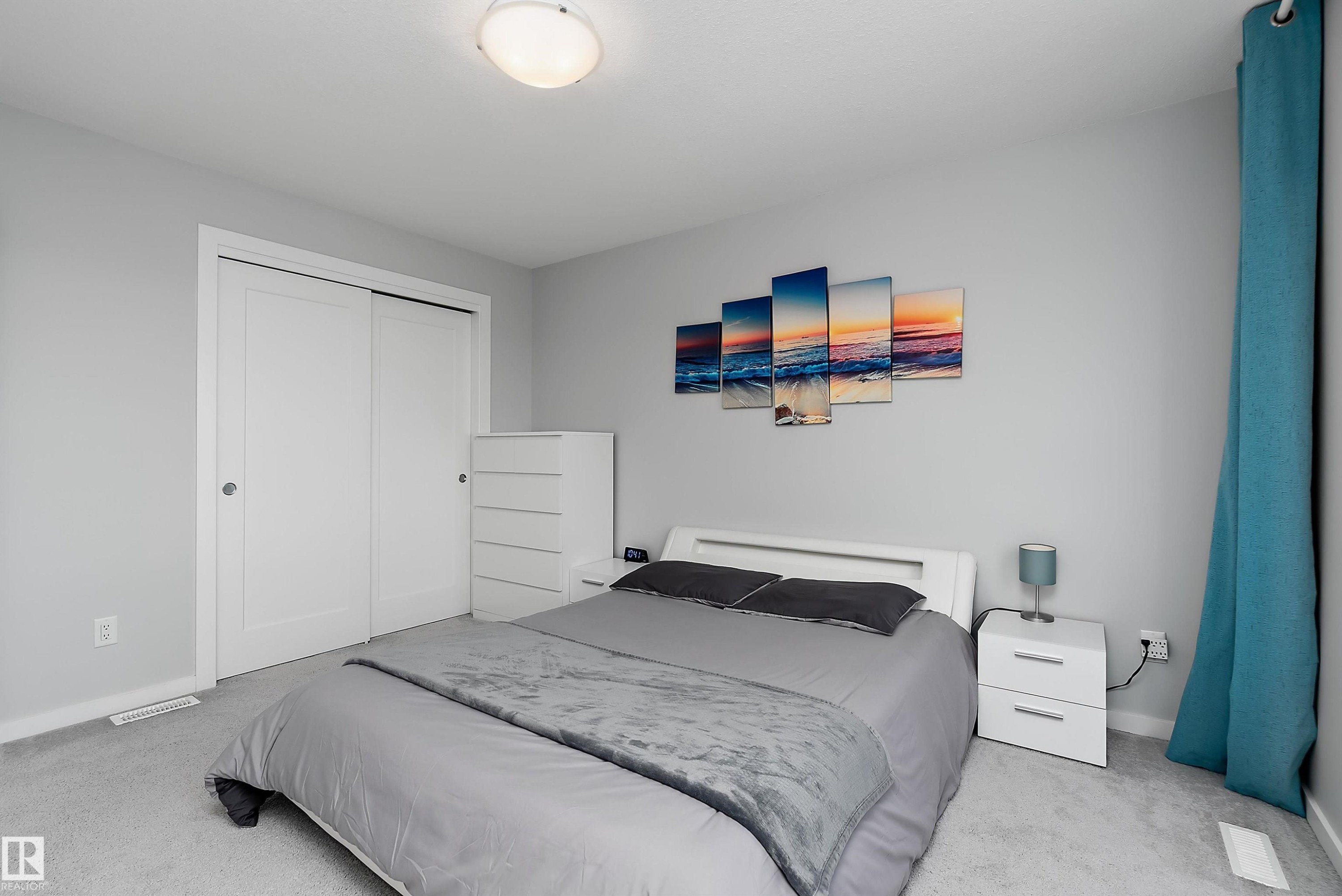 1758 Keene Crescent, Edmonton, AB - Indoor Photo Showing Bedroom