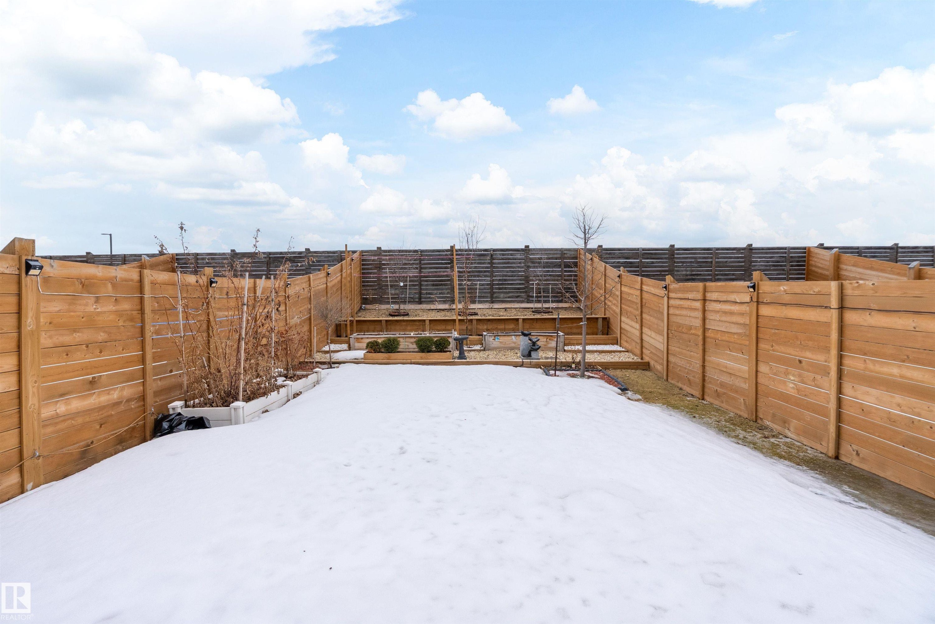 1758 Keene Crescent, Edmonton, AB - Outdoor