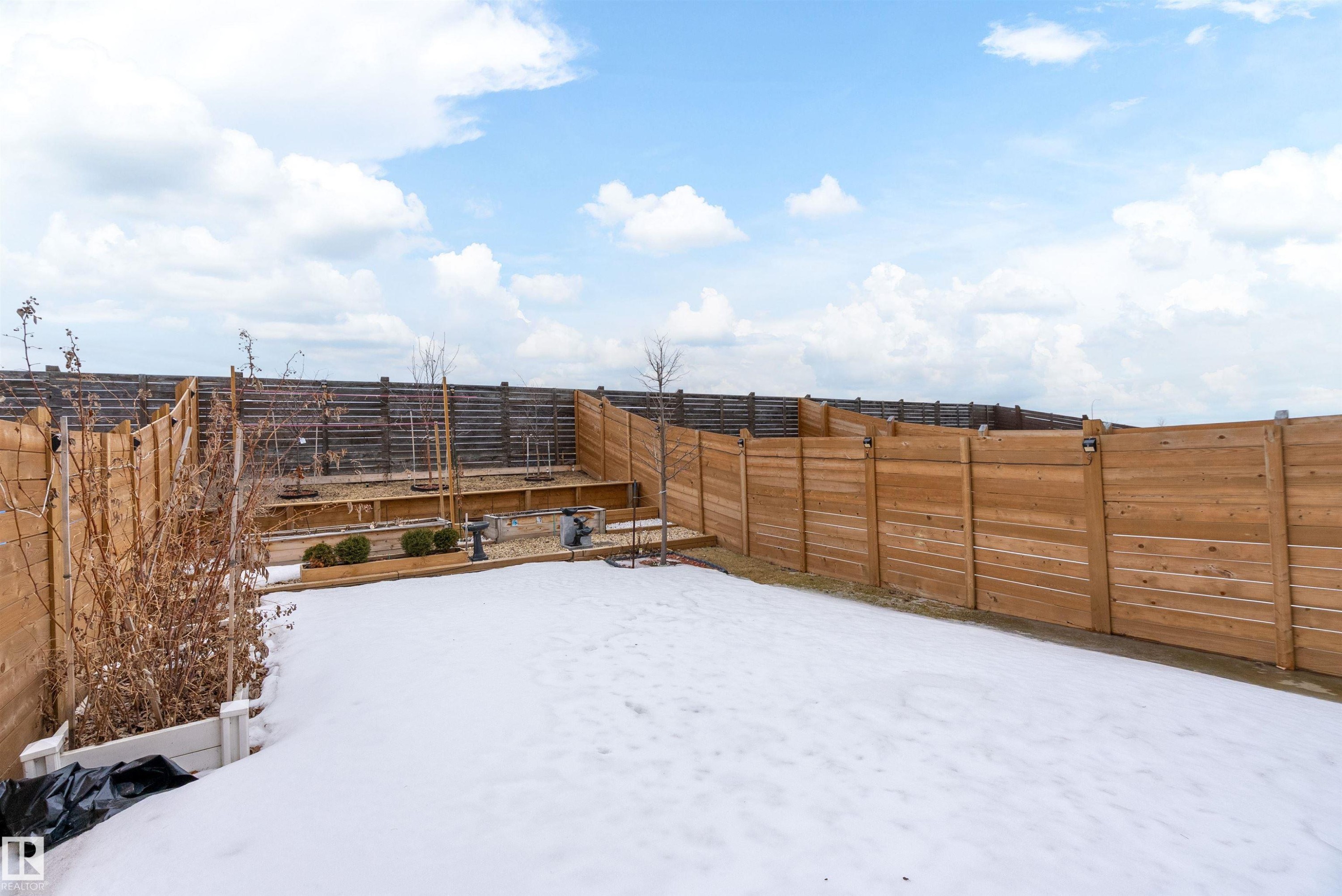 1758 Keene Crescent, Edmonton, AB - Outdoor