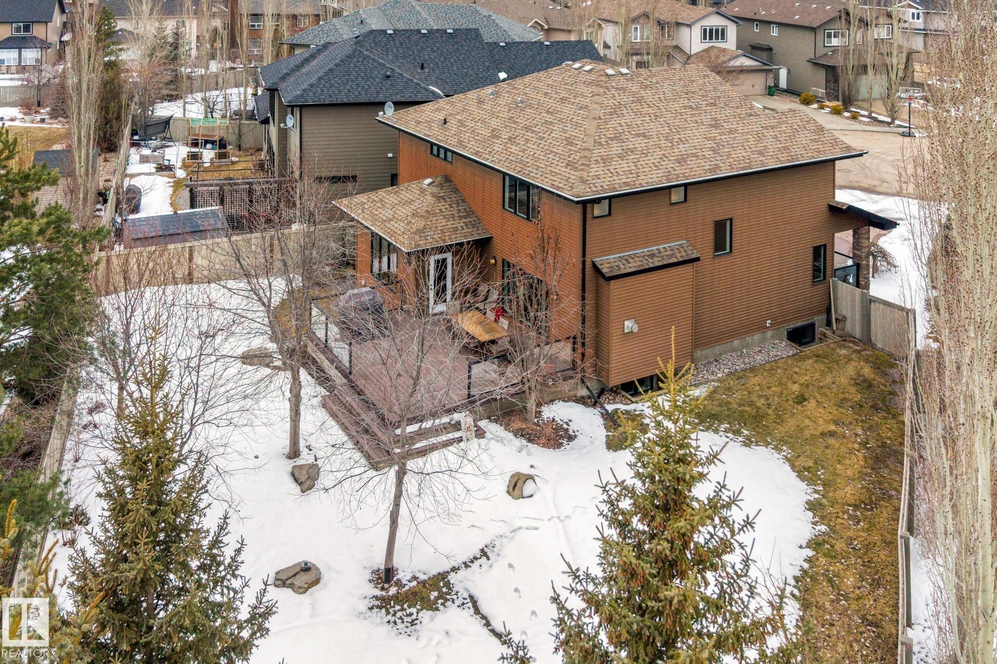 6011 Maynard Way, Edmonton, AB - Outdoor