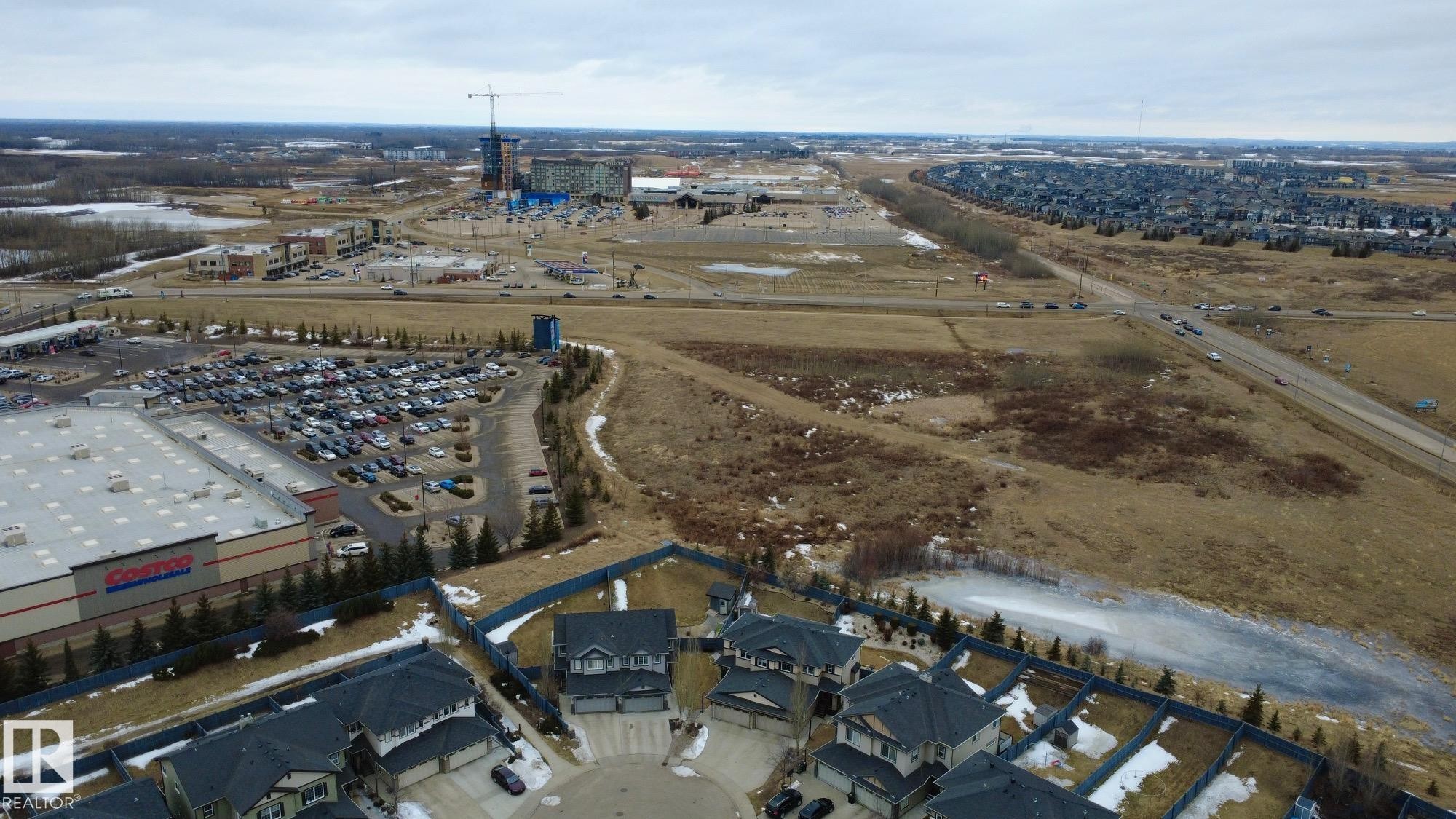 3885 Gallinger Loop, Edmonton, AB - Outdoor With View