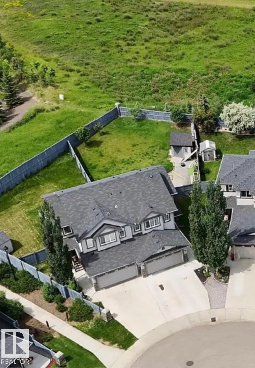 3885 Gallinger Loop, Edmonton, AB - Outdoor