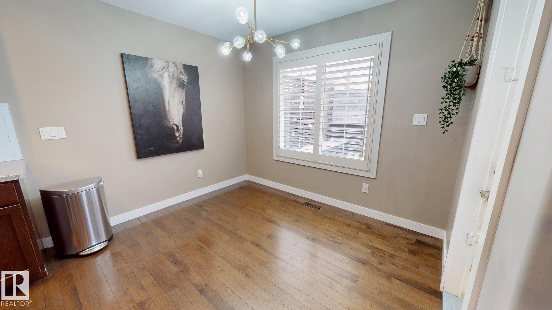 3885 Gallinger Loop, Edmonton, AB - Indoor Photo Showing Other Room