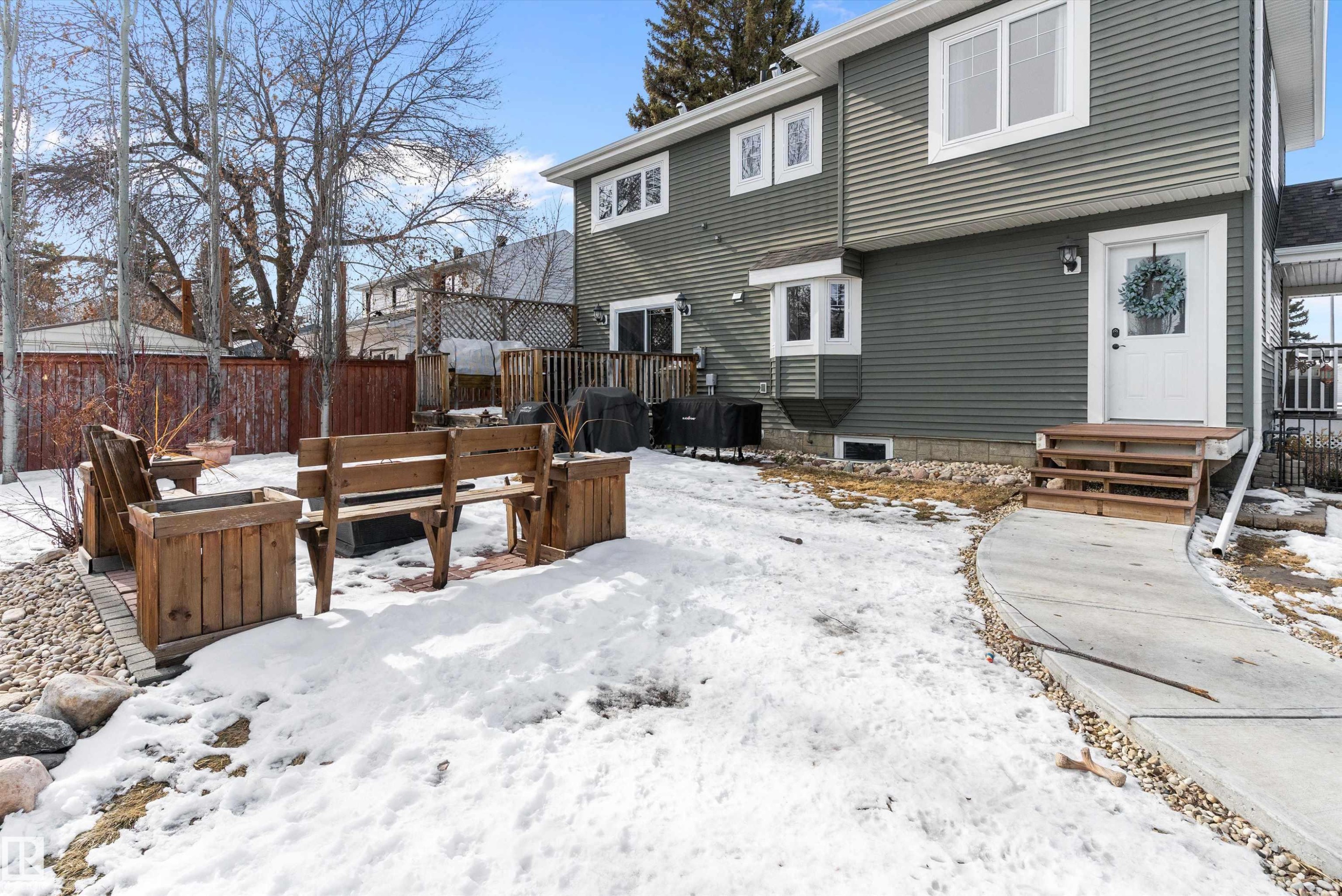 10765 65 Street, Edmonton, AB - Outdoor