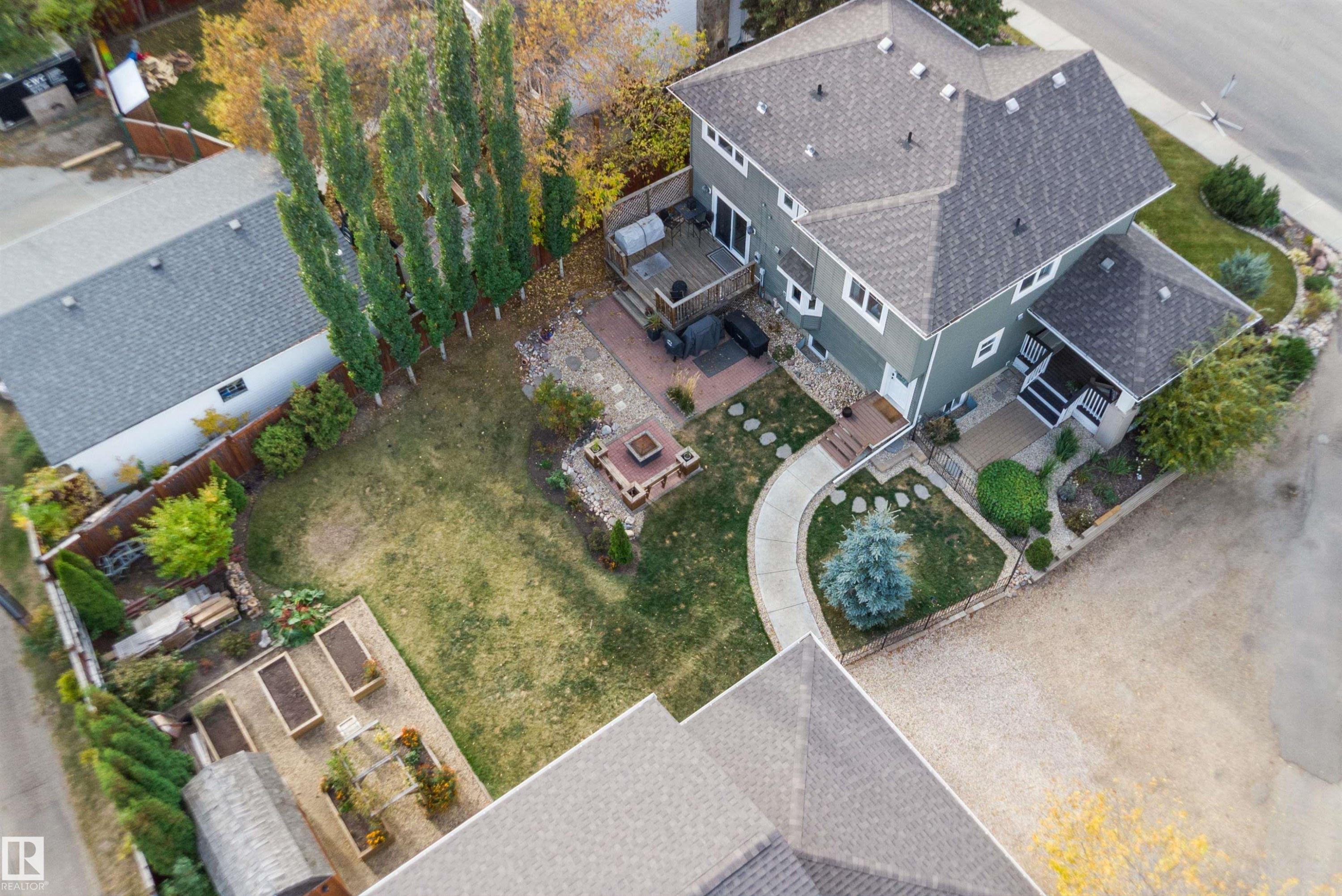 10765 65 Street, Edmonton, AB - Outdoor With View