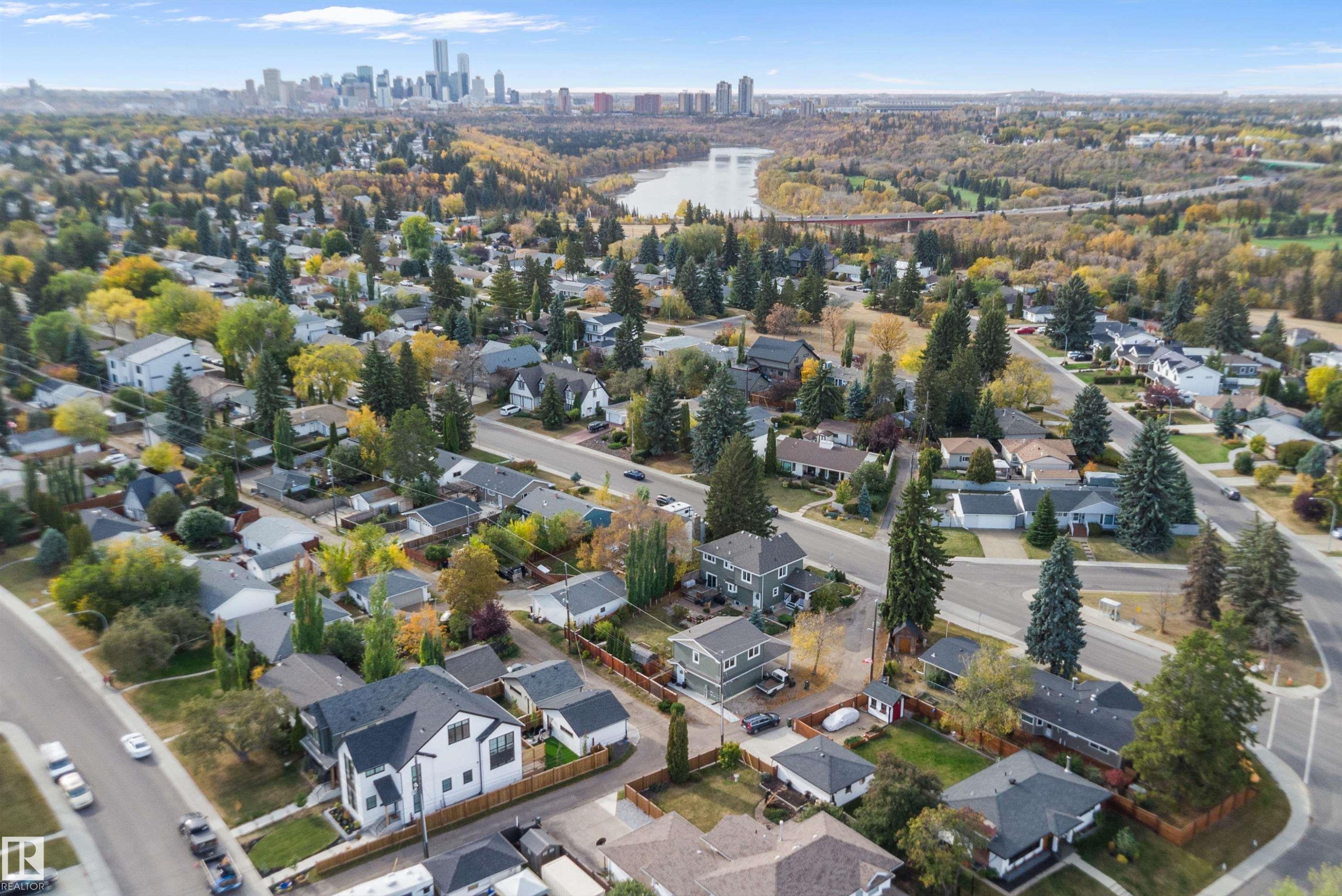 10765 65 Street, Edmonton, AB - Outdoor With View
