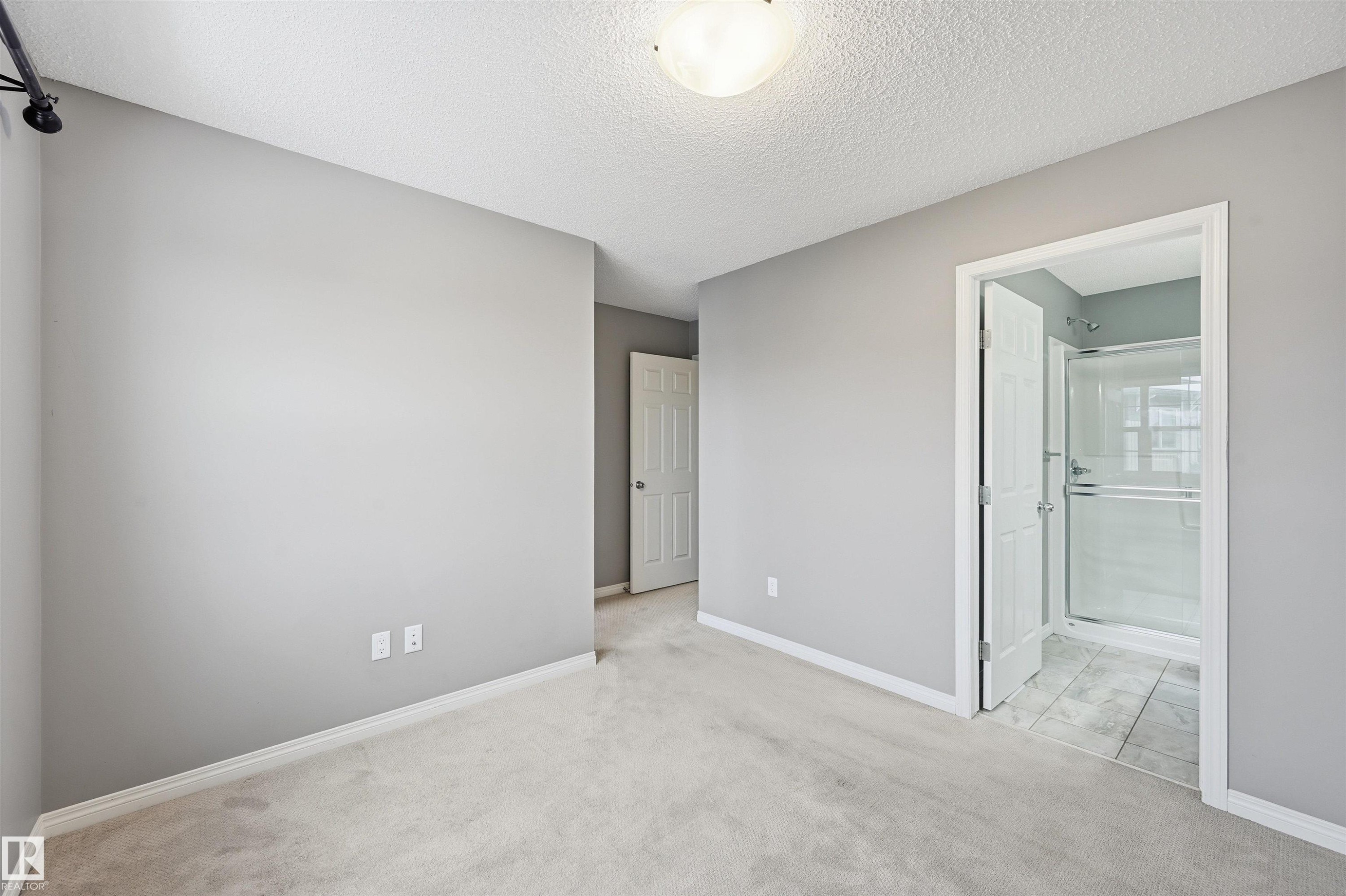 4033 Orchards Drive, Edmonton, AB - Indoor Photo Showing Other Room