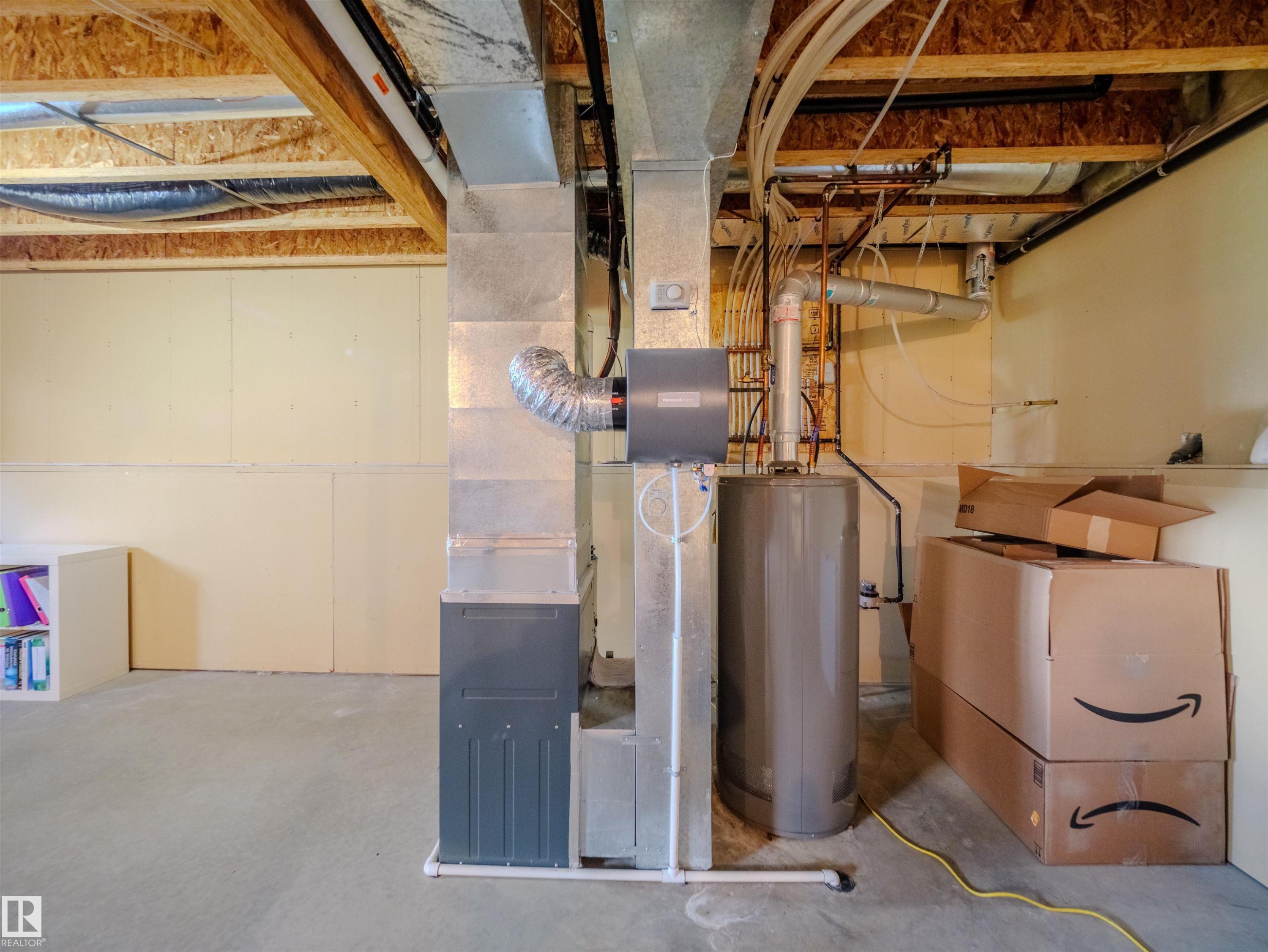 18 64 Blackburn, Edmonton, AB - Indoor Photo Showing Basement