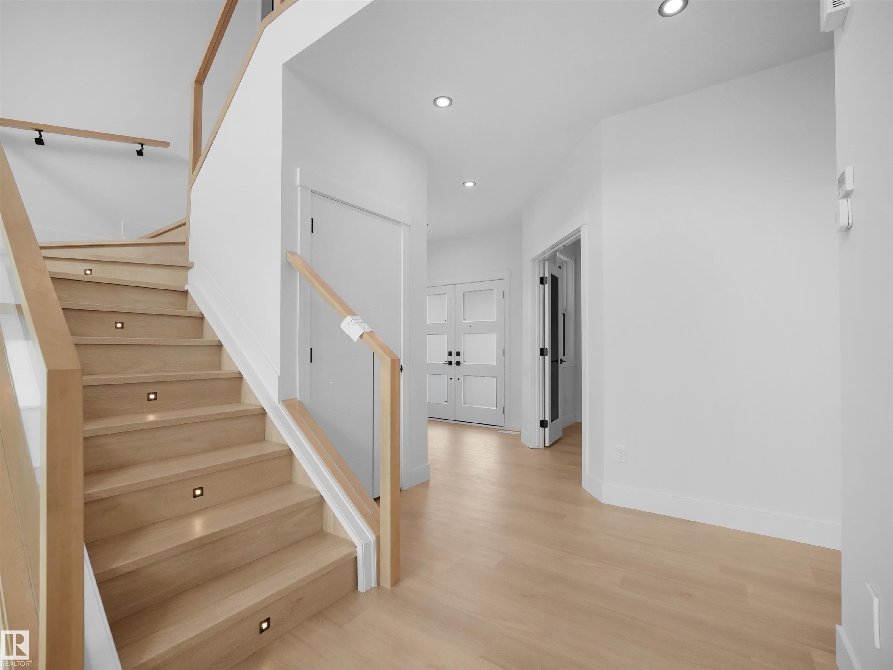 165 Edgewater Circle, Leduc, AB - Indoor Photo Showing Other Room