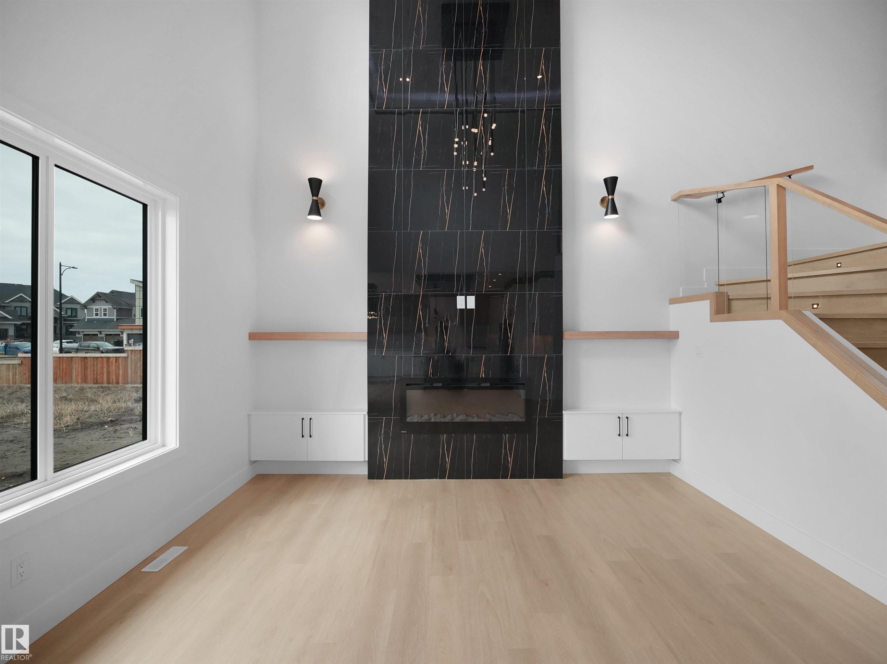 165 Edgewater Circle, Leduc, AB - Indoor Photo Showing Other Room