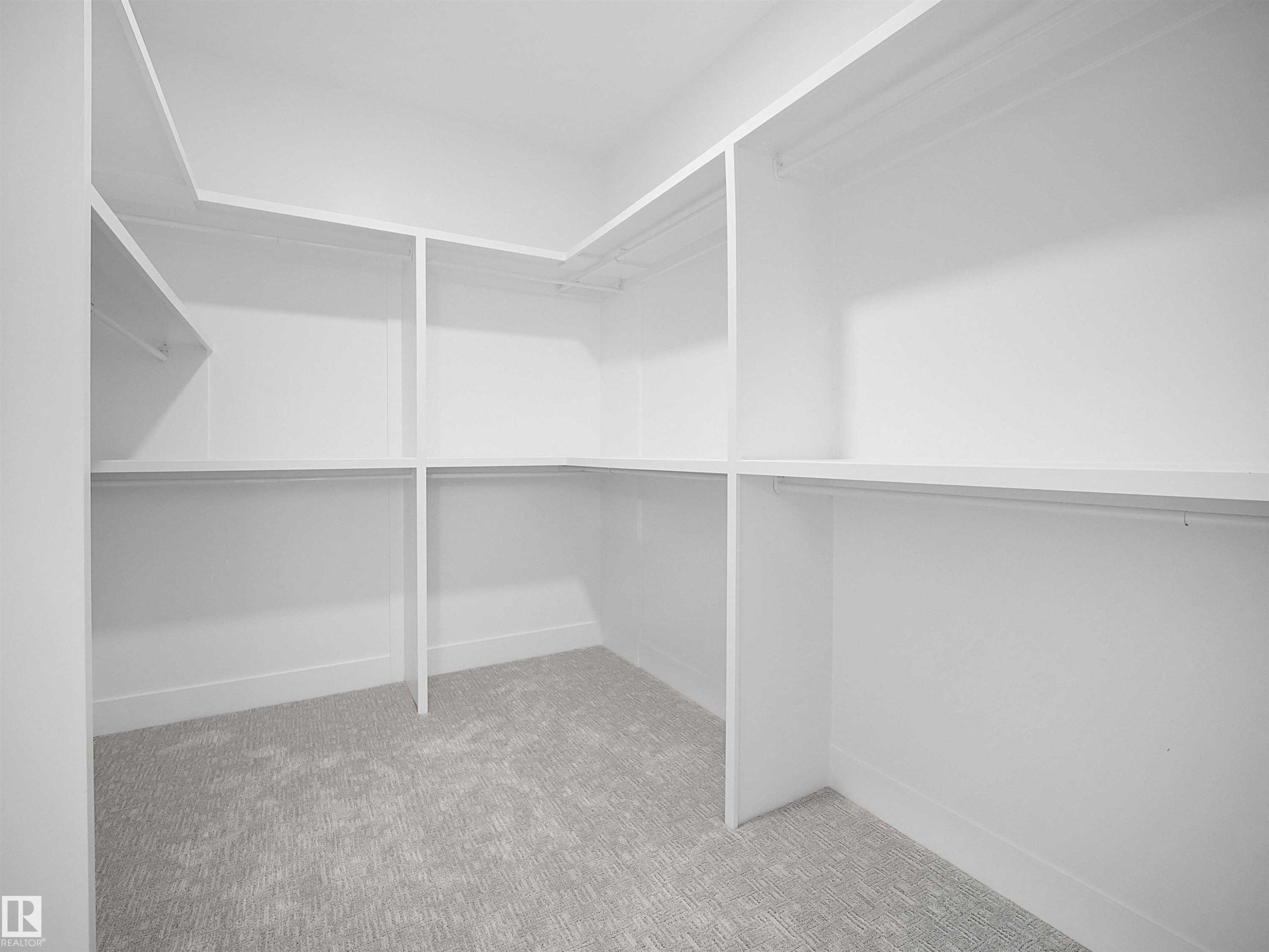 165 Edgewater Circle, Leduc, AB - Indoor With Storage