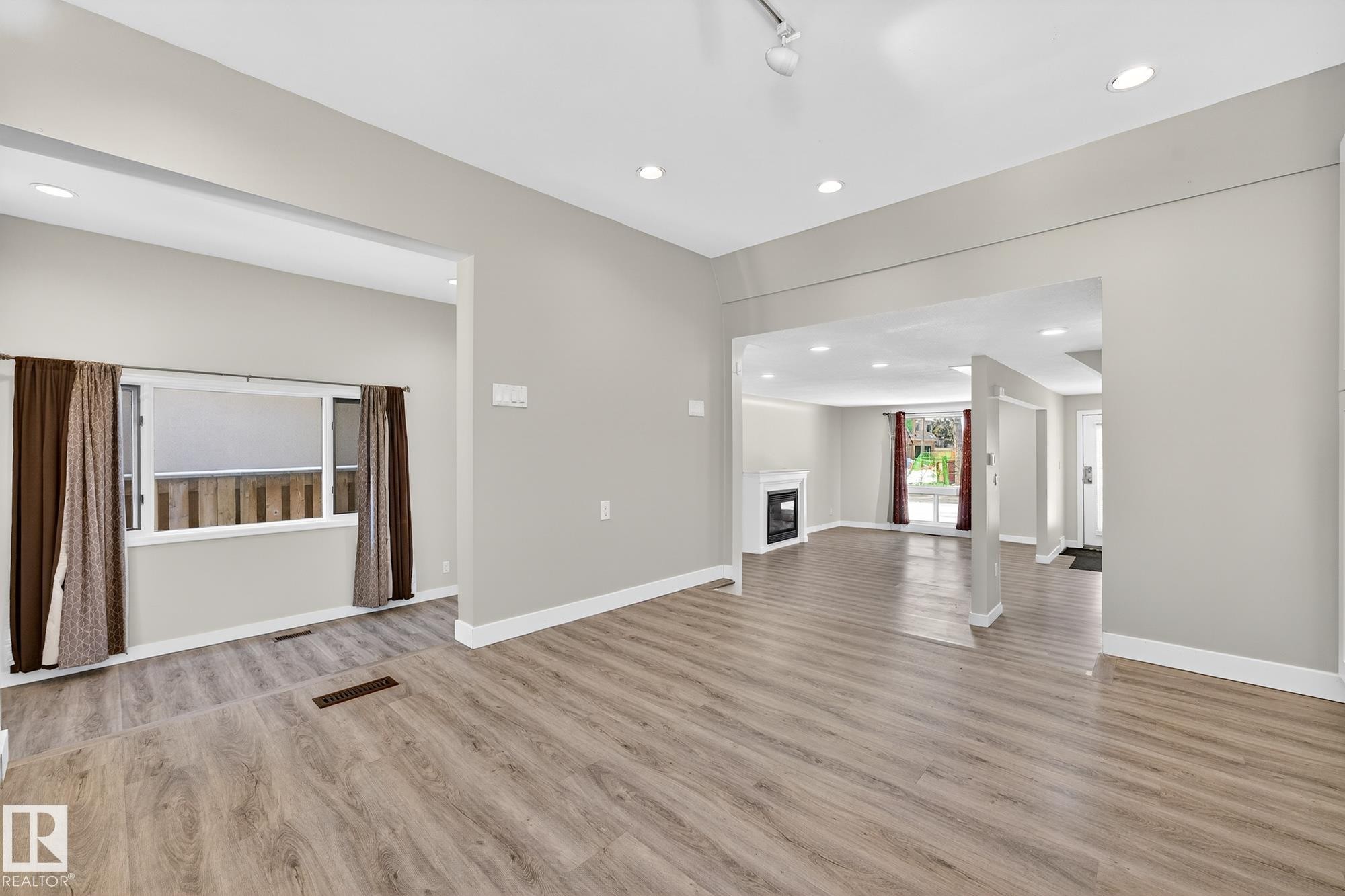10519 140 Street, Edmonton, AB - Indoor Photo Showing Other Room
