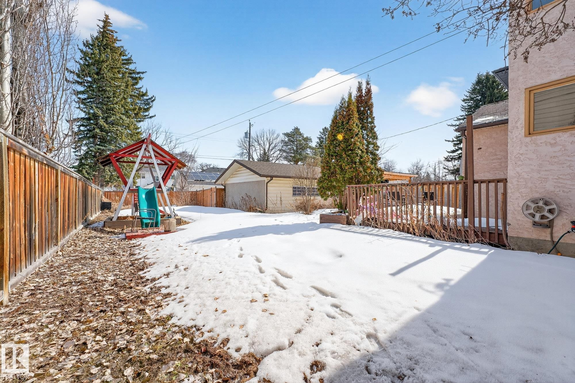 10519 140 Street, Edmonton, AB - Outdoor