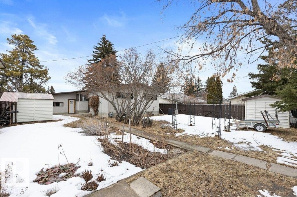 5006 55 Avenue, Stony Plain, AB - Outdoor