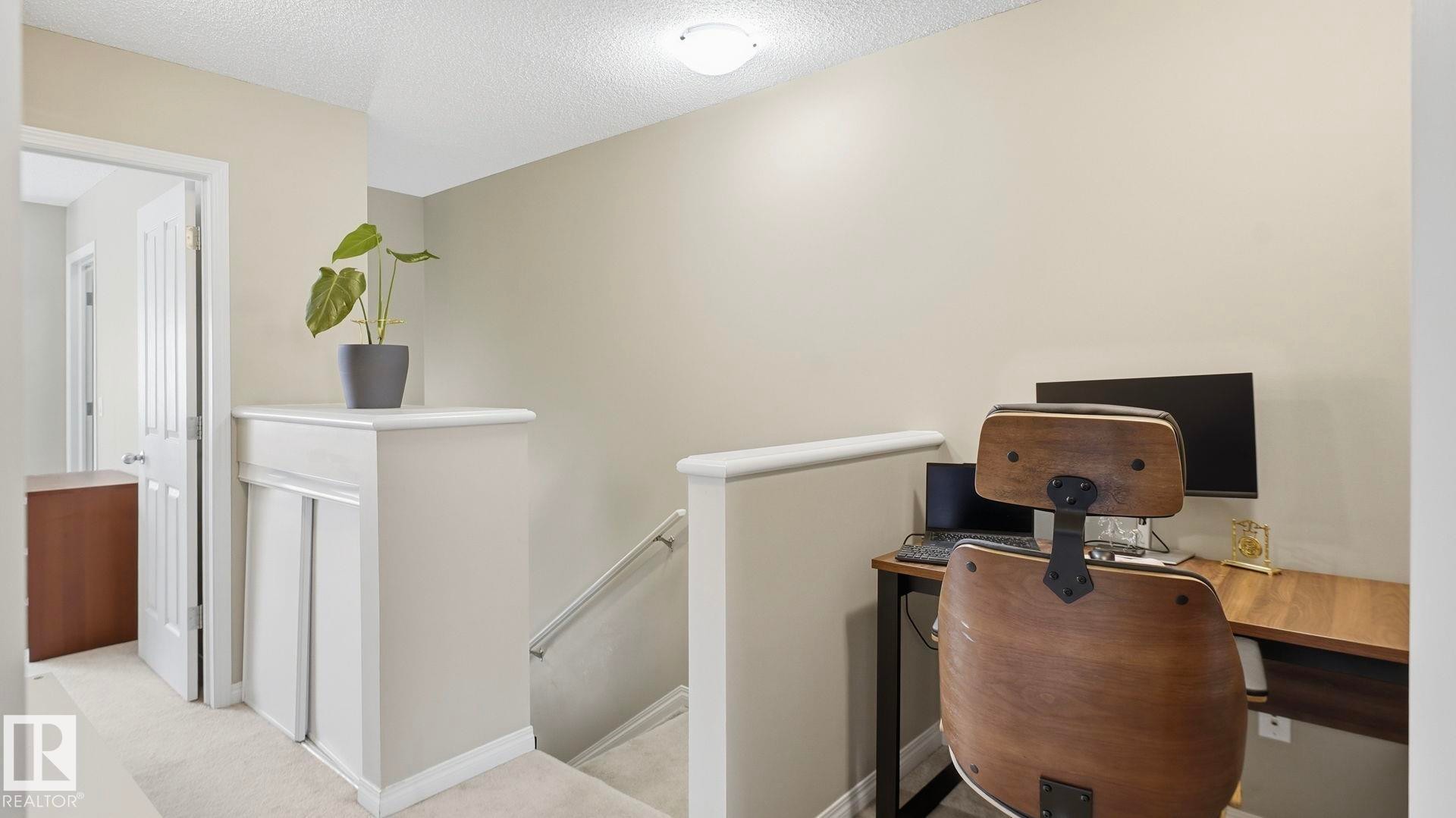 169 1804 70 St, Edmonton, AB - Indoor Photo Showing Office