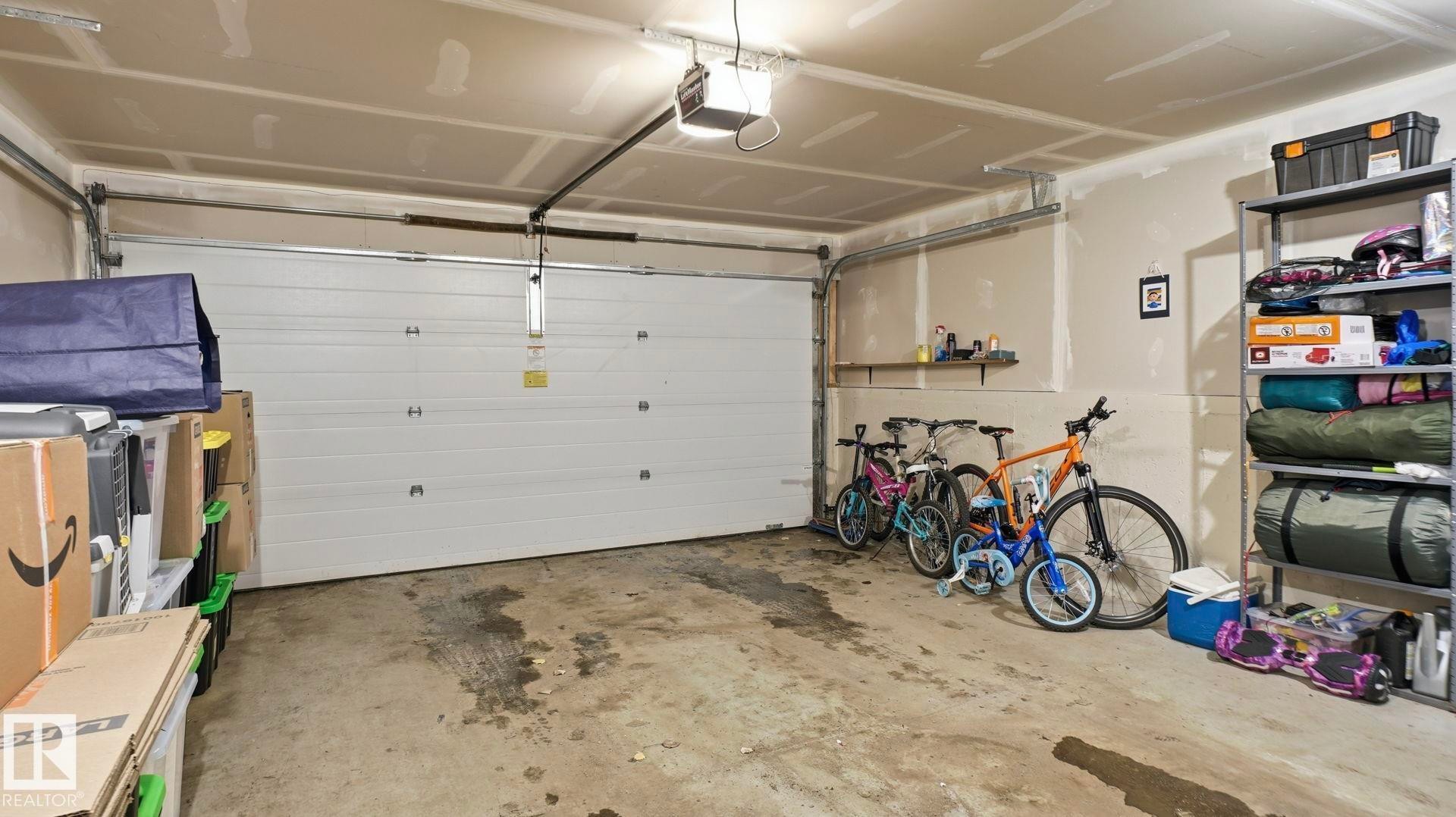 169 1804 70 St, Edmonton, AB - Indoor Photo Showing Garage
