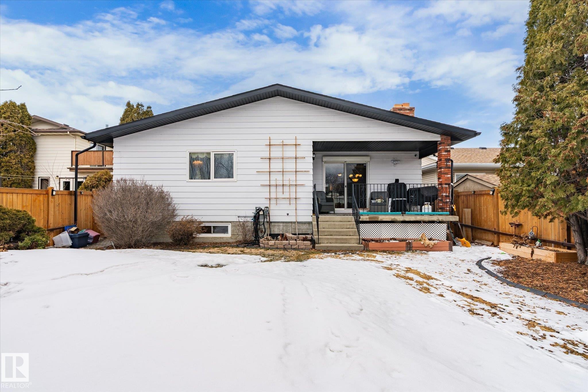 8427 152B Avenue, Edmonton, AB - Outdoor With Deck Patio Veranda