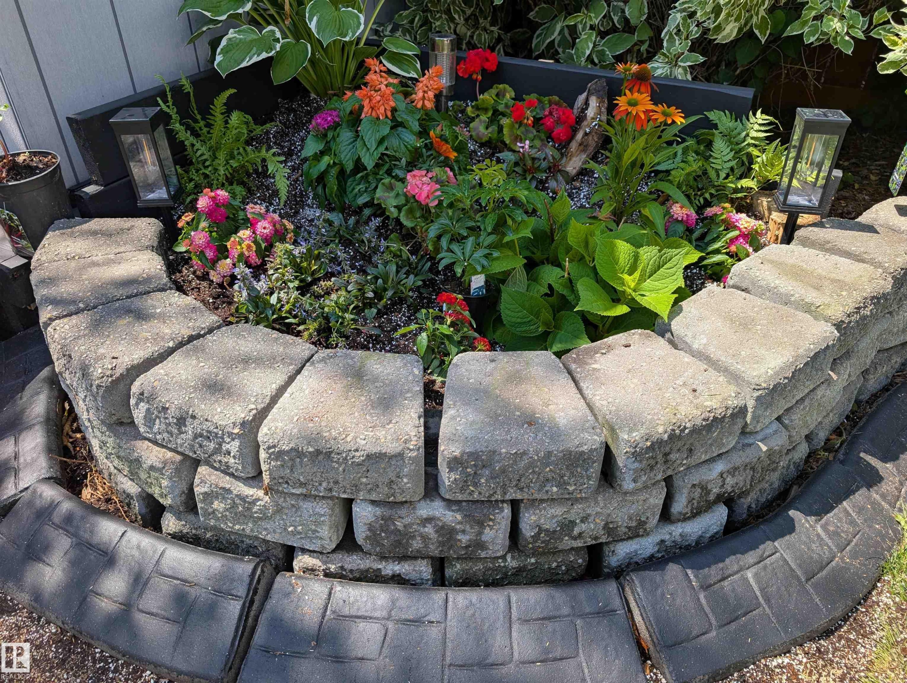 8427 152B Avenue, Edmonton, AB - Outdoor