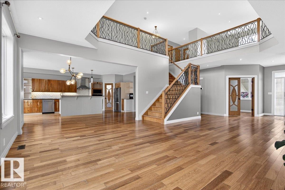 1004 Downey Way, Edmonton, AB - Indoor Photo Showing Other Room