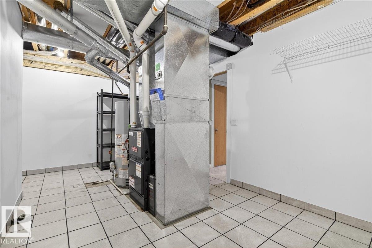 1004 Downey Way, Edmonton, AB - Indoor