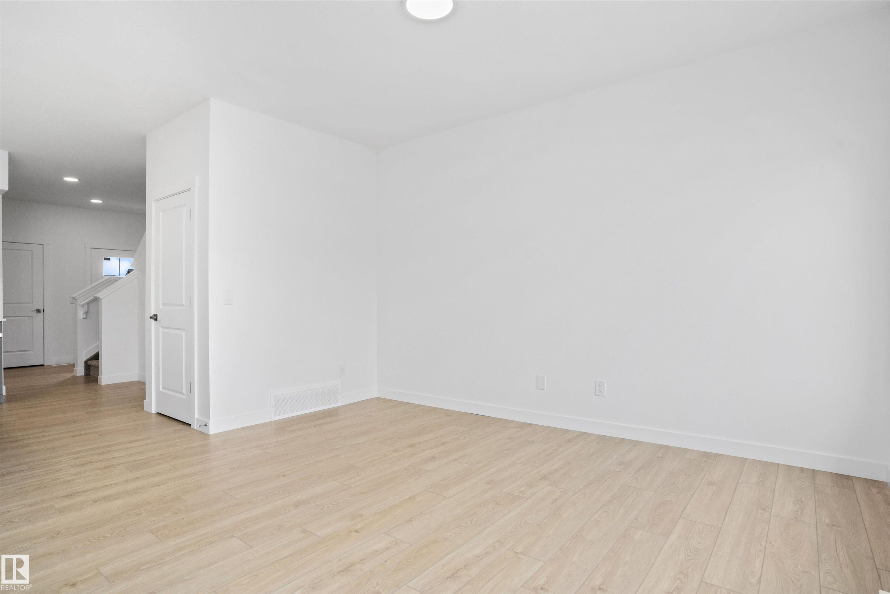 1058 Cristall Crescent, Edmonton, AB