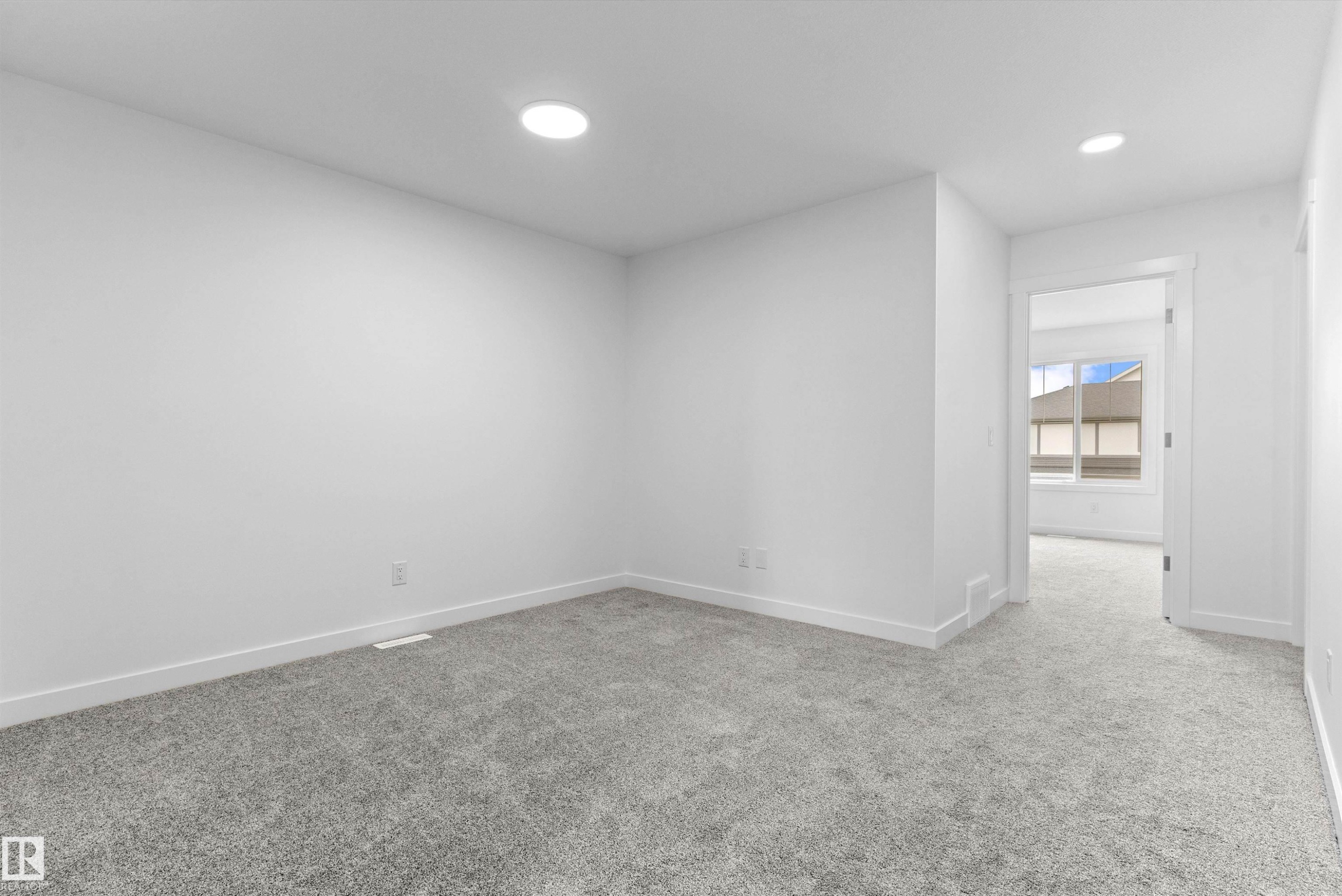 1058 Cristall Crescent, Edmonton, AB