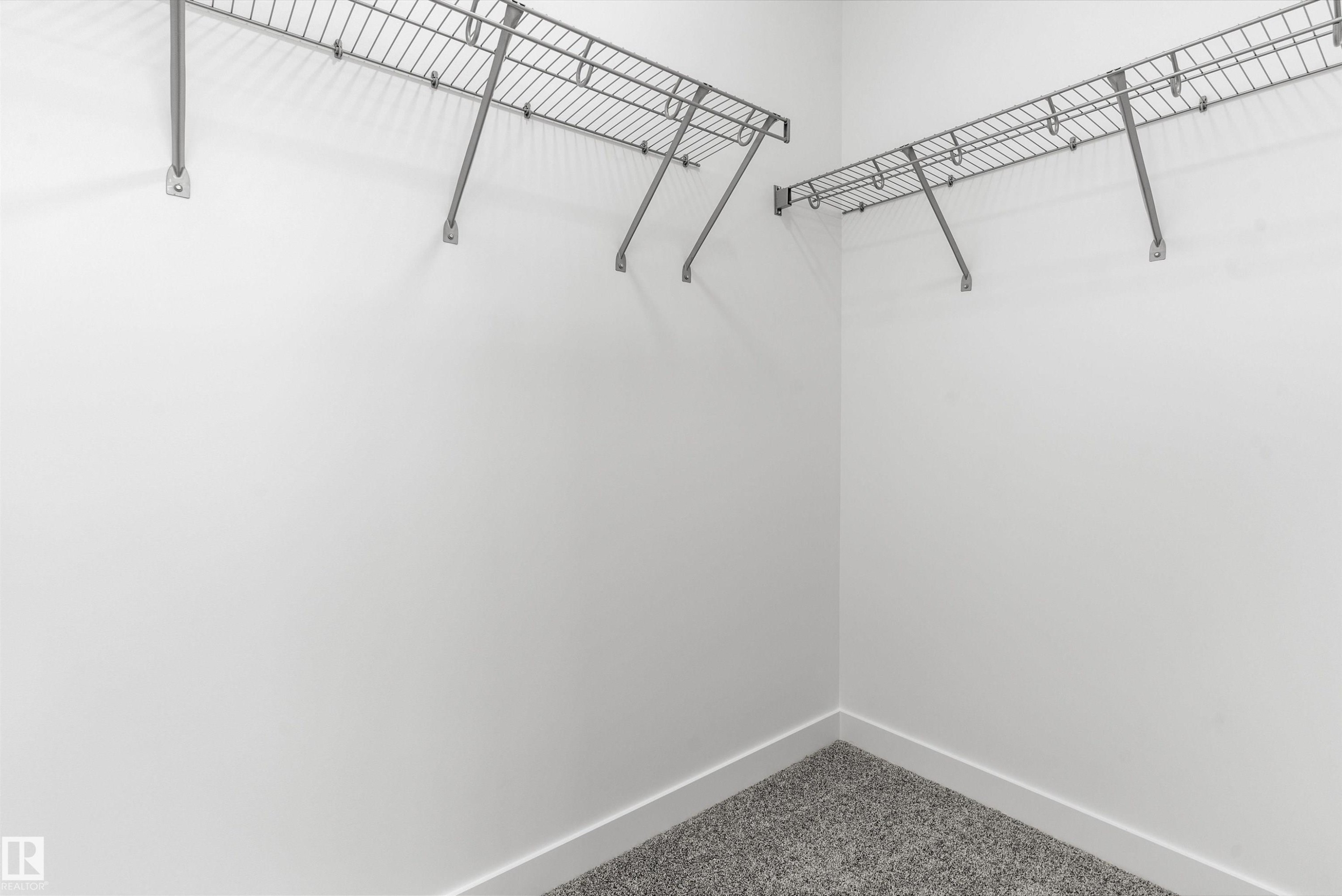 1058 Cristall Crescent, Edmonton, AB