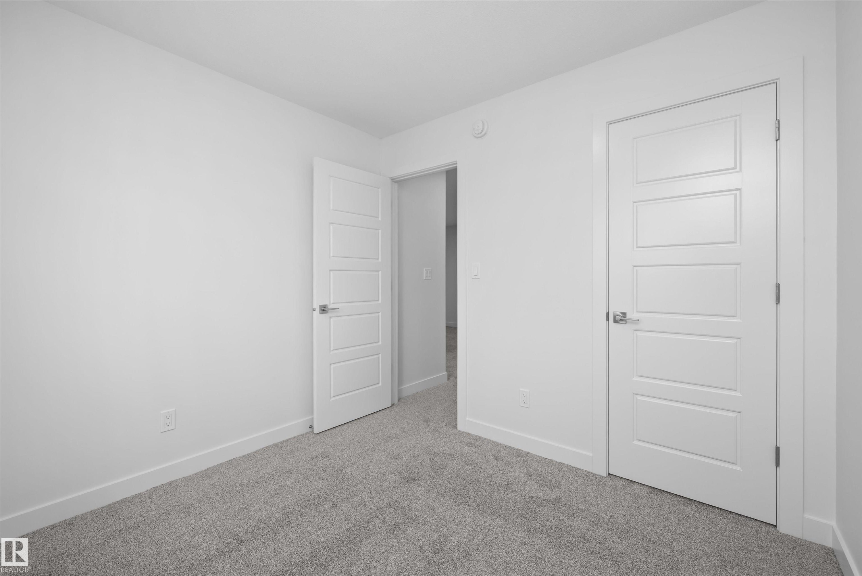18709 18A Avenue, Edmonton, AB - Indoor Photo Showing Bathroom