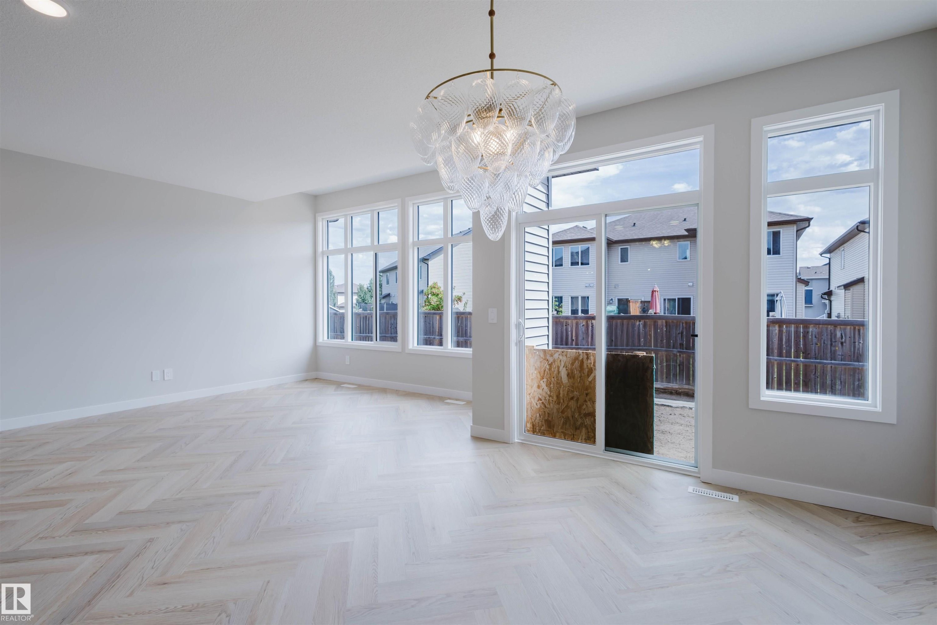 20632 43 Avenue, Edmonton, AB - Indoor Photo Showing Other Room