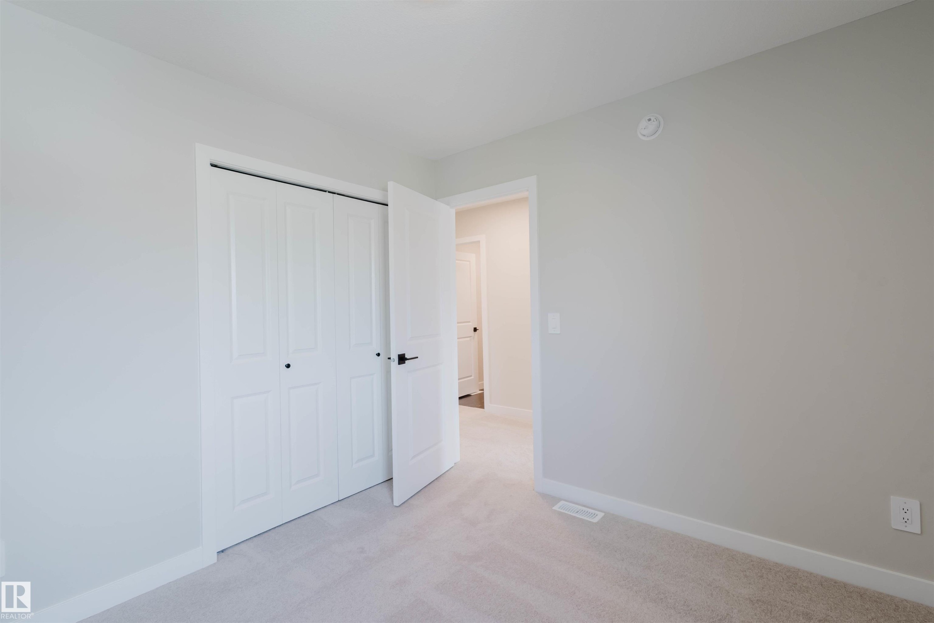 20632 43 Avenue, Edmonton, AB - Indoor Photo Showing Other Room