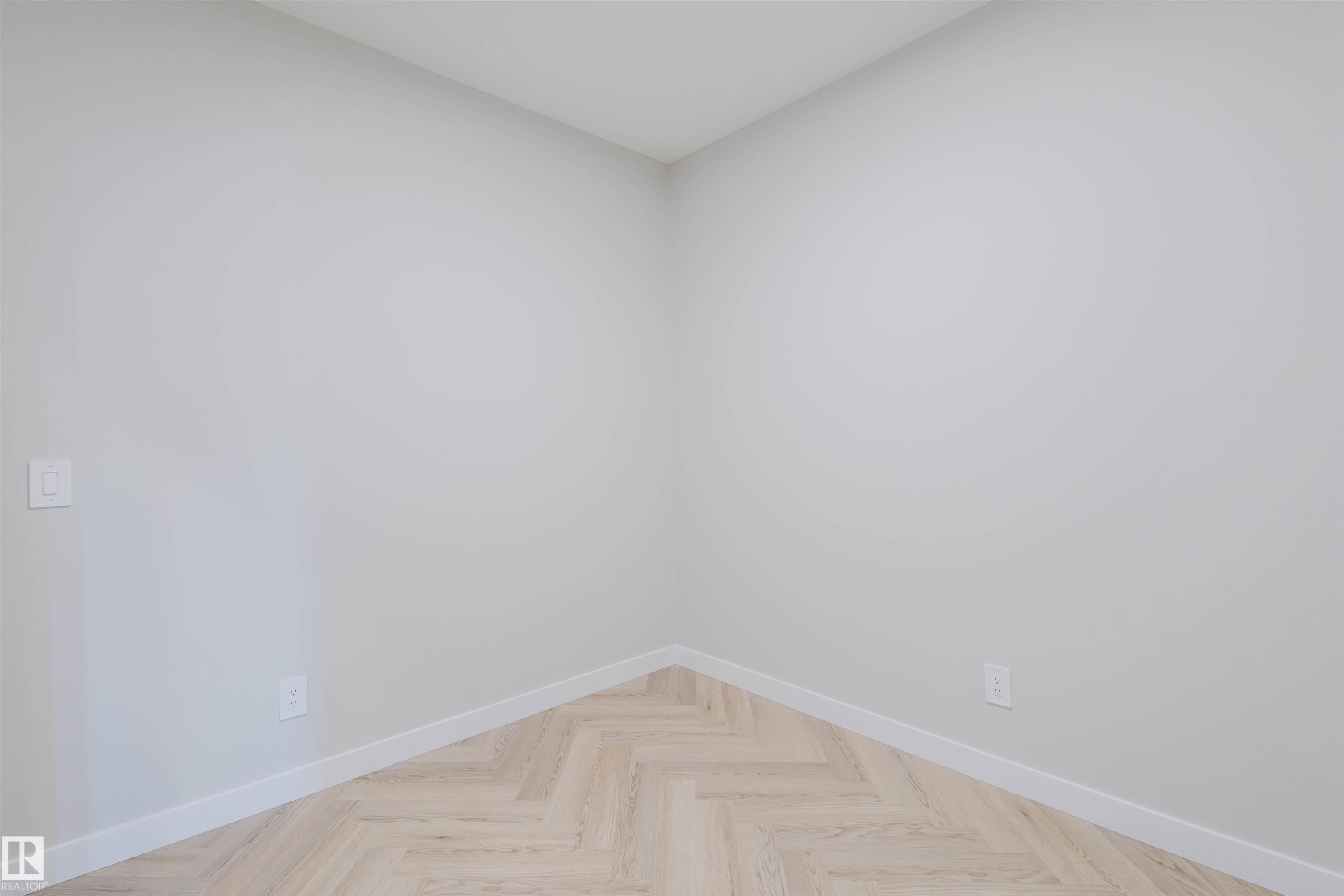 20632 43 Avenue, Edmonton, AB - Indoor Photo Showing Other Room