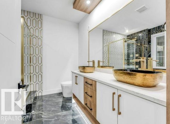 8418 Mayday Link, Edmonton, AB - Indoor