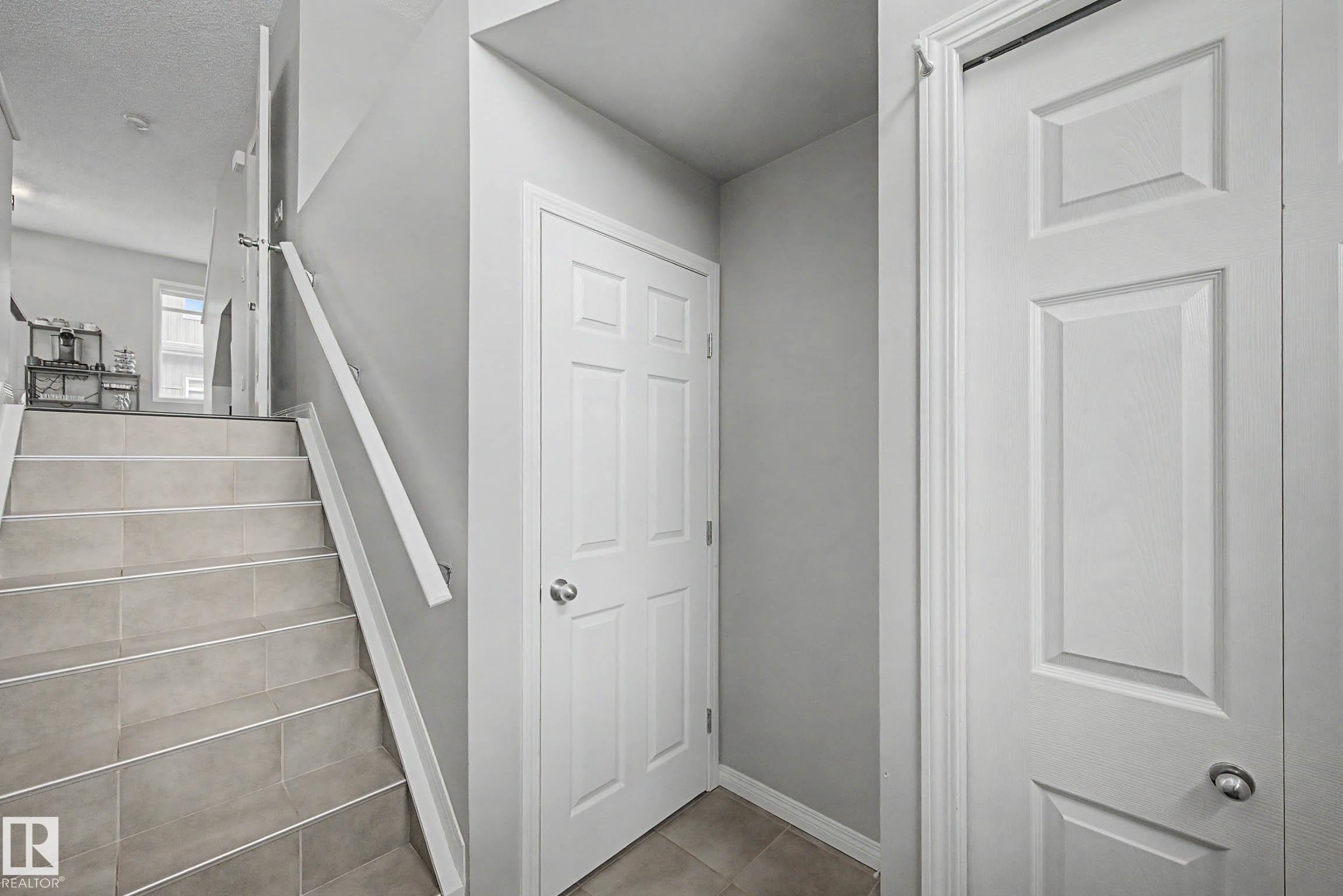 51 7503 Getty Gate, Edmonton, AB - Indoor Photo Showing Other Room