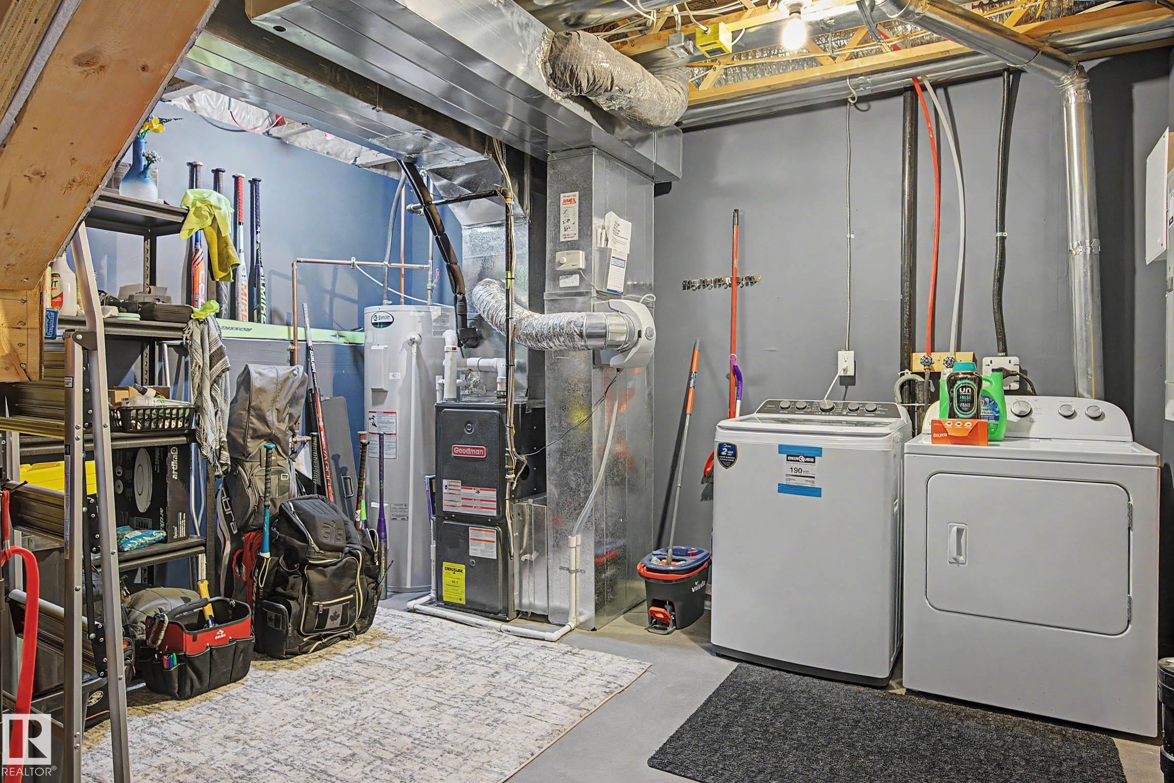 51 7503 Getty Gate, Edmonton, AB - Indoor Photo Showing Laundry Room