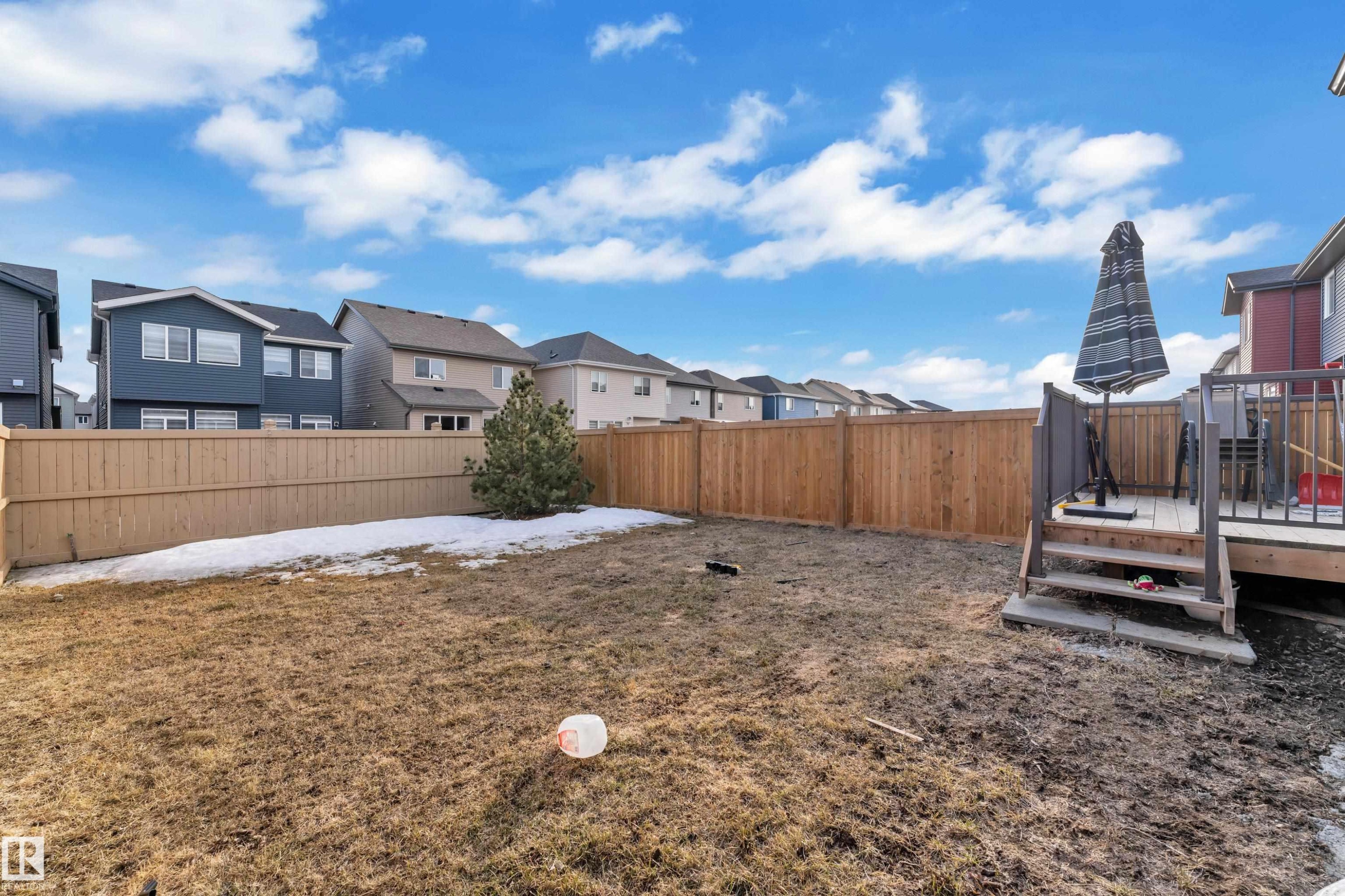 5213 22A Avenue, Edmonton, AB - Outdoor