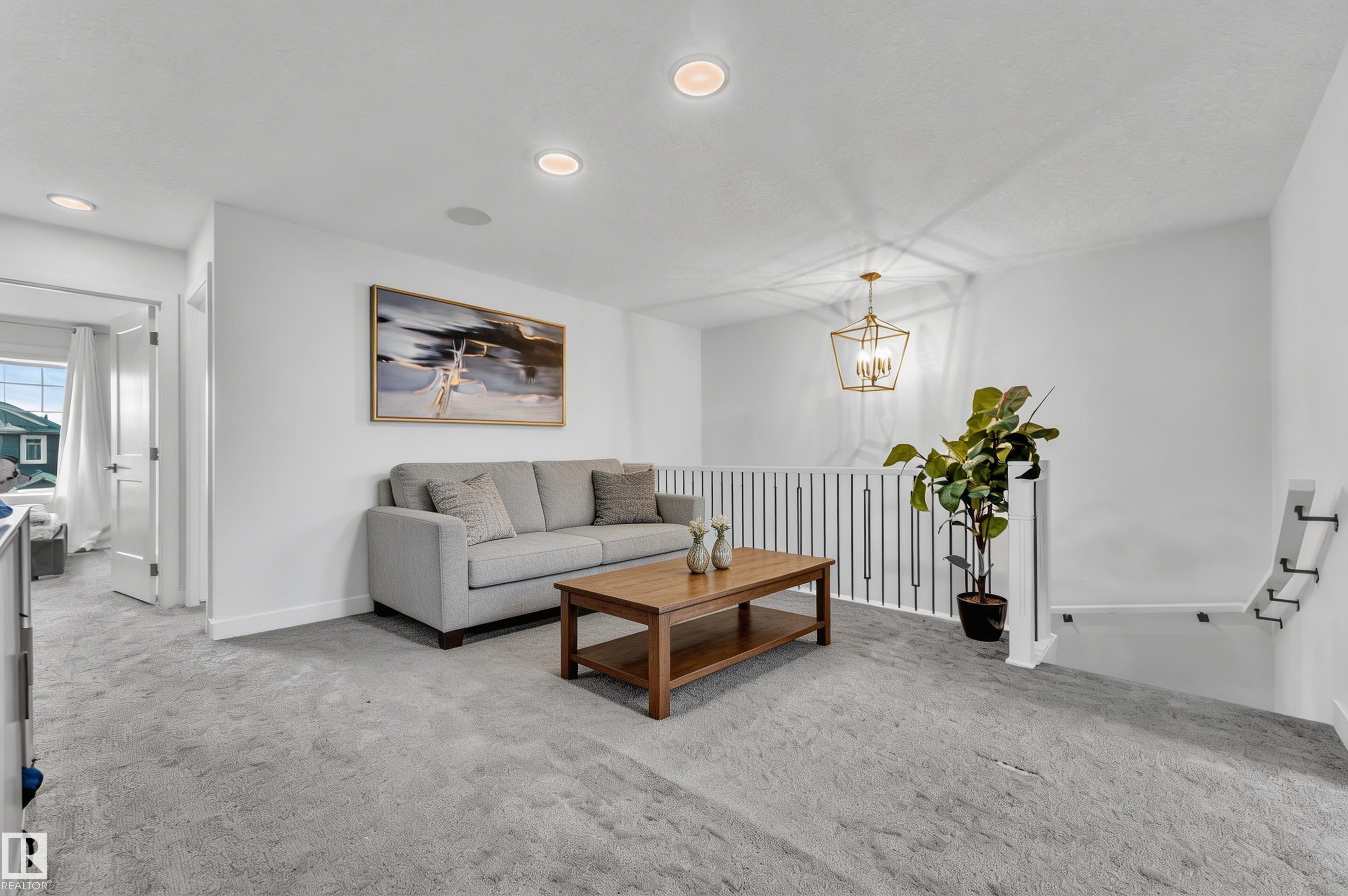 5213 22A Avenue, Edmonton, AB - Indoor