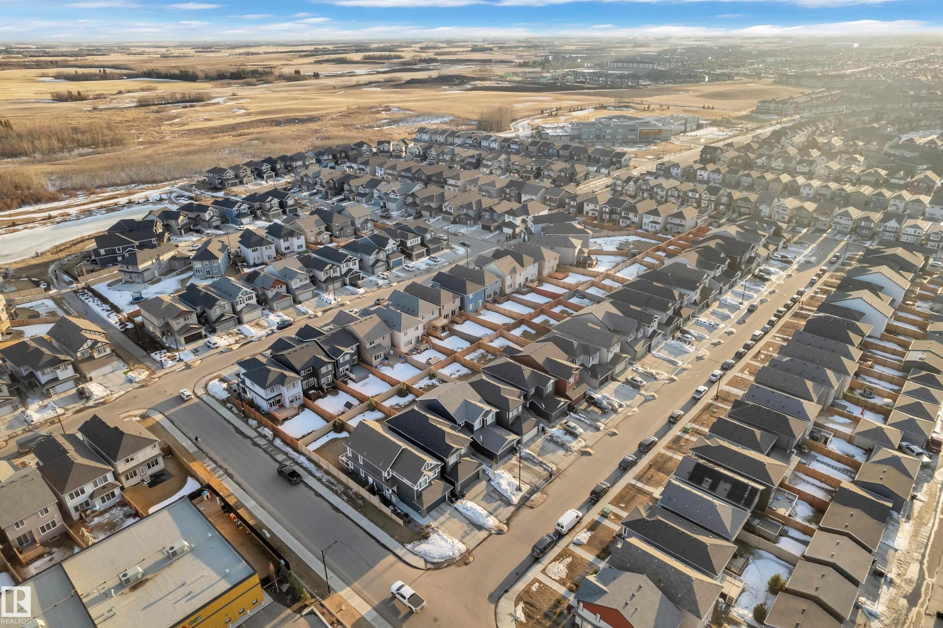 5213 22A Avenue, Edmonton, AB - Outdoor With View