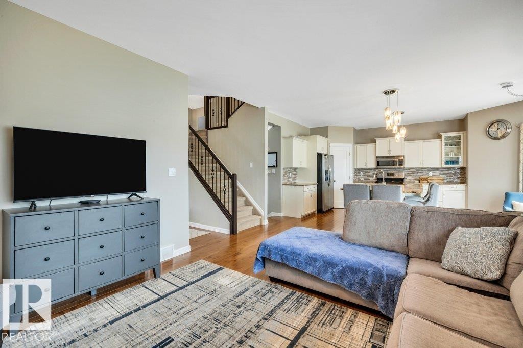 1 Rosemount, Beaumont, AB - Indoor Photo Showing Living Room
