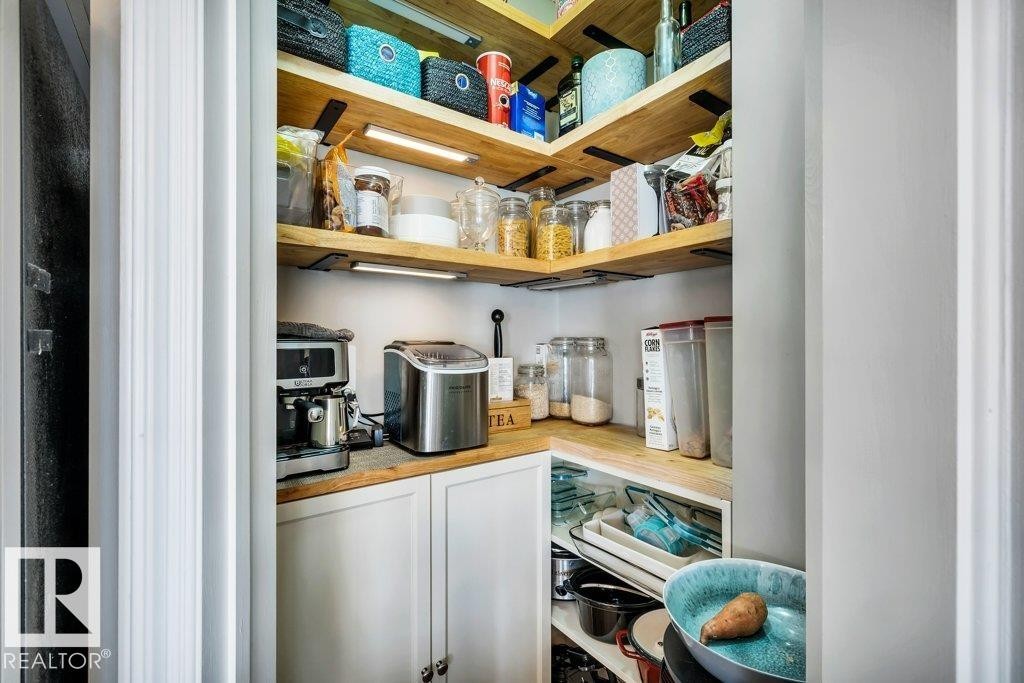 1 Rosemount, Beaumont, AB - Indoor Photo Showing Other Room